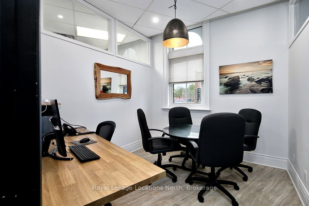 1 Bruce Street N Property Photo 7