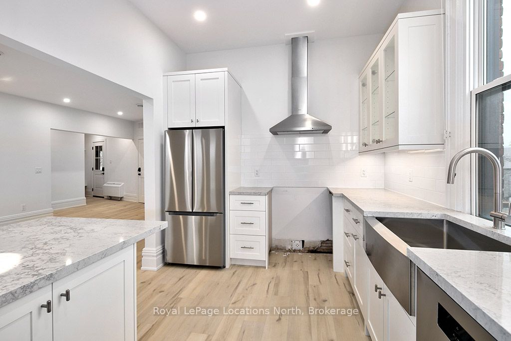 1 Bruce Street N Property Photo 18