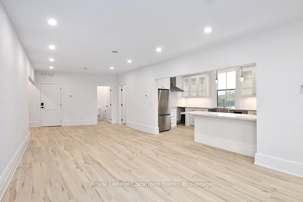 1 Bruce Street N Property Photo 20