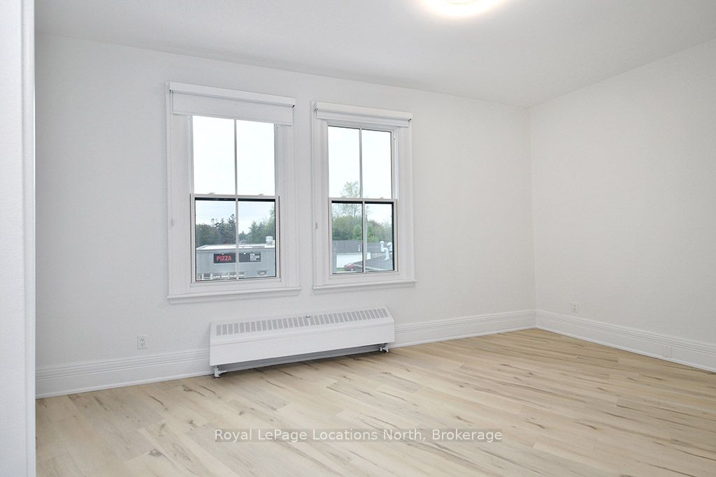 1 Bruce Street N Property Photo 25