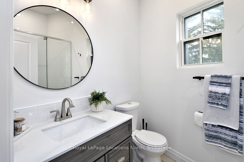 1 Bruce Street N Property Photo 38