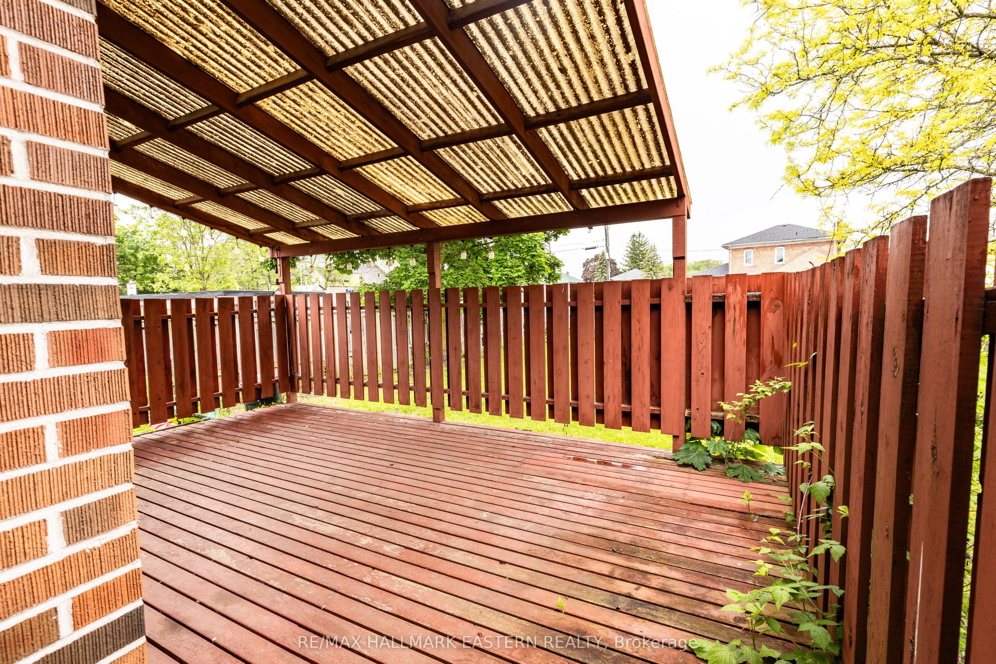 66 Doxsee Avenue N Property Photo 28