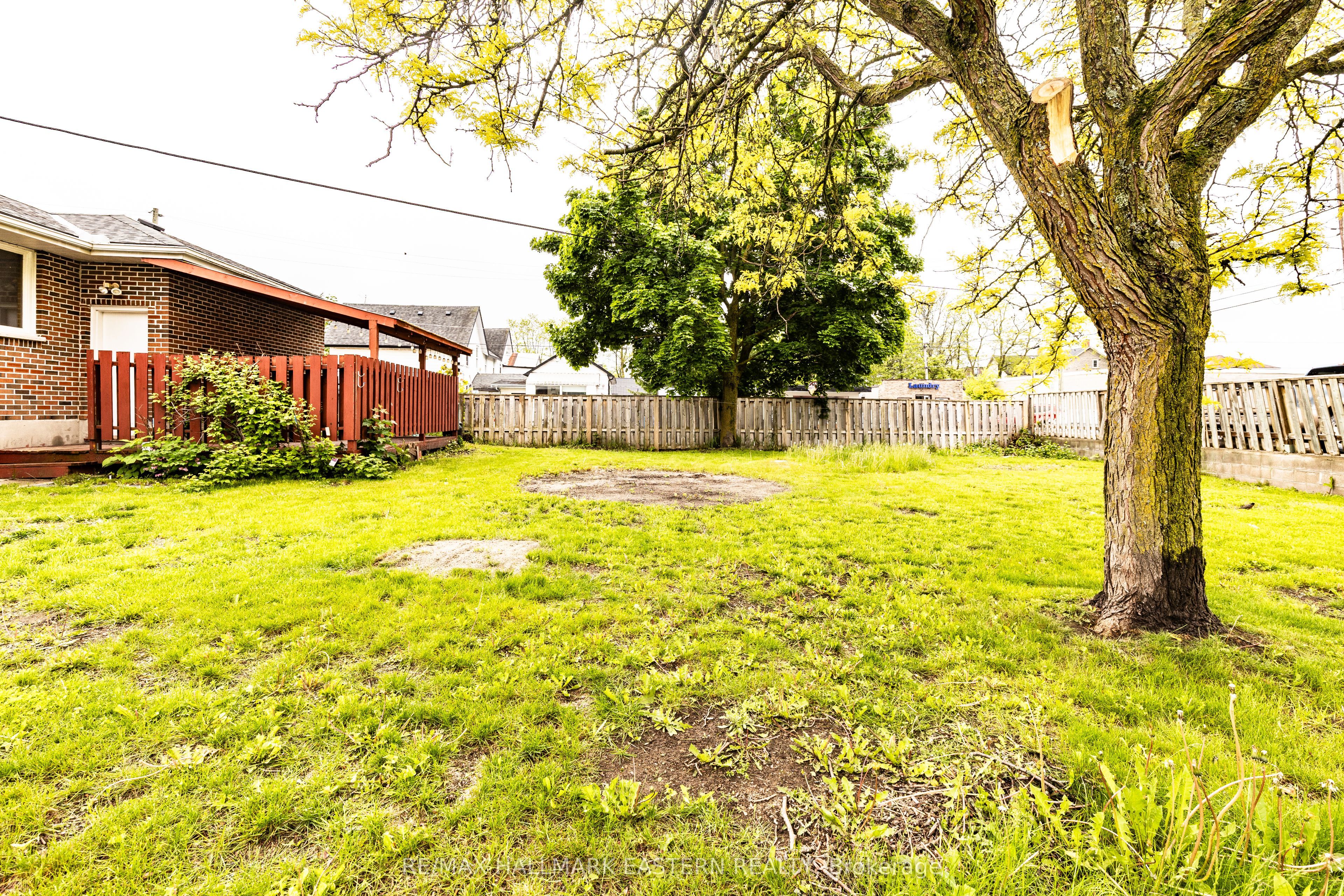 66 Doxsee Avenue N Property Photo 29