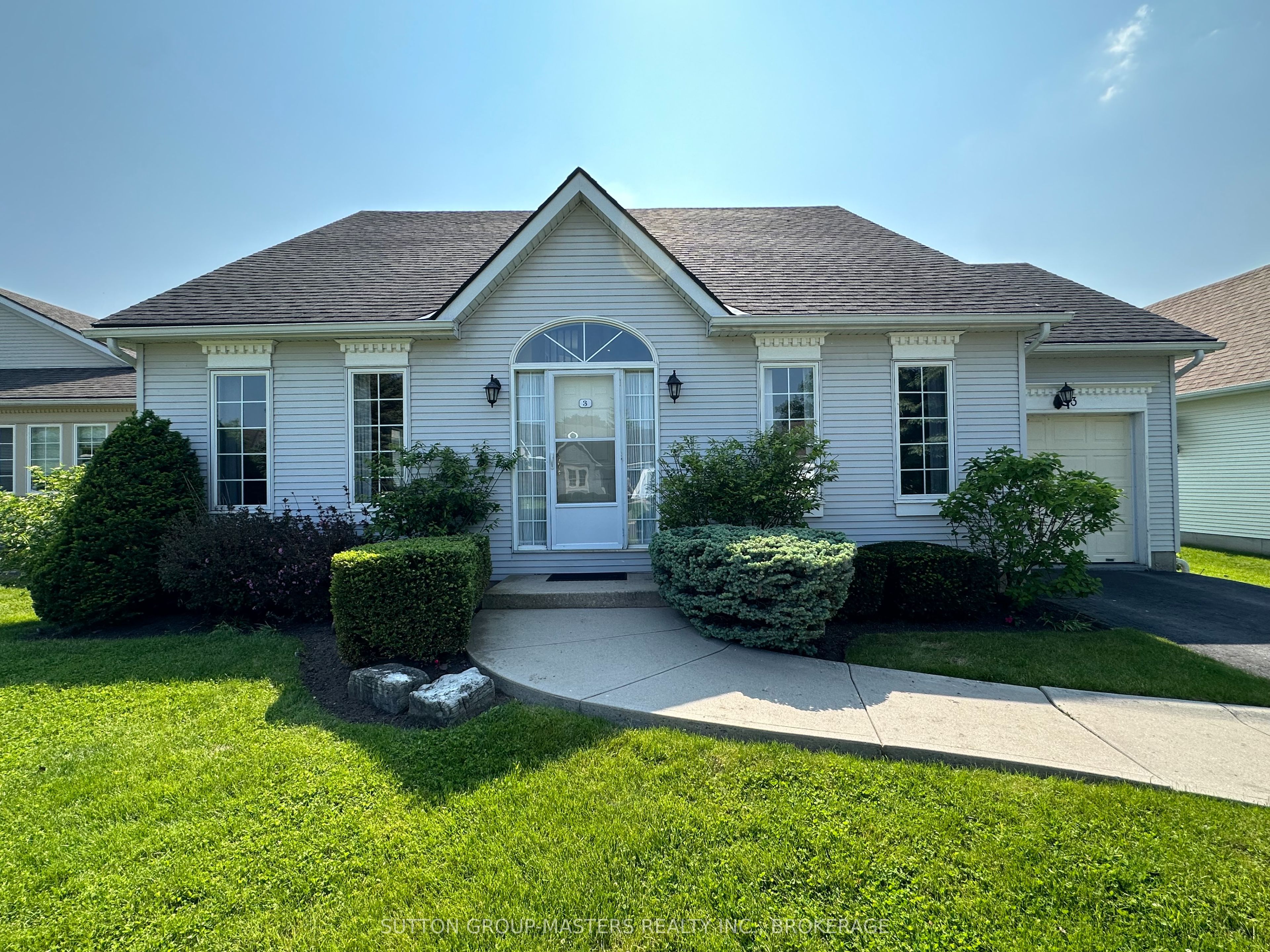 3 Empire Court Property Photo 1