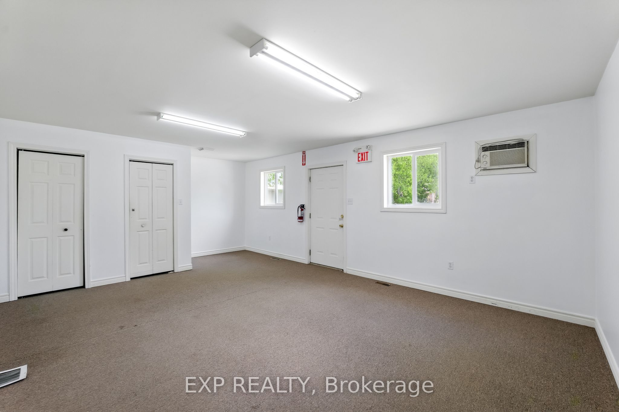 46 Covert St Property Photo 18