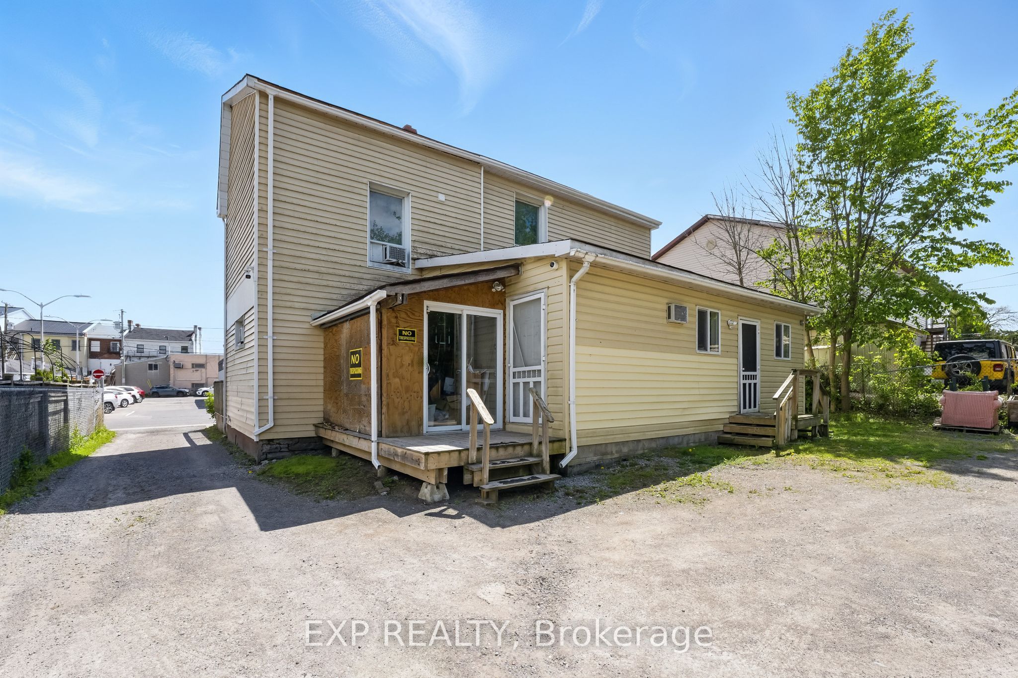 46 Covert St Property Photo 41