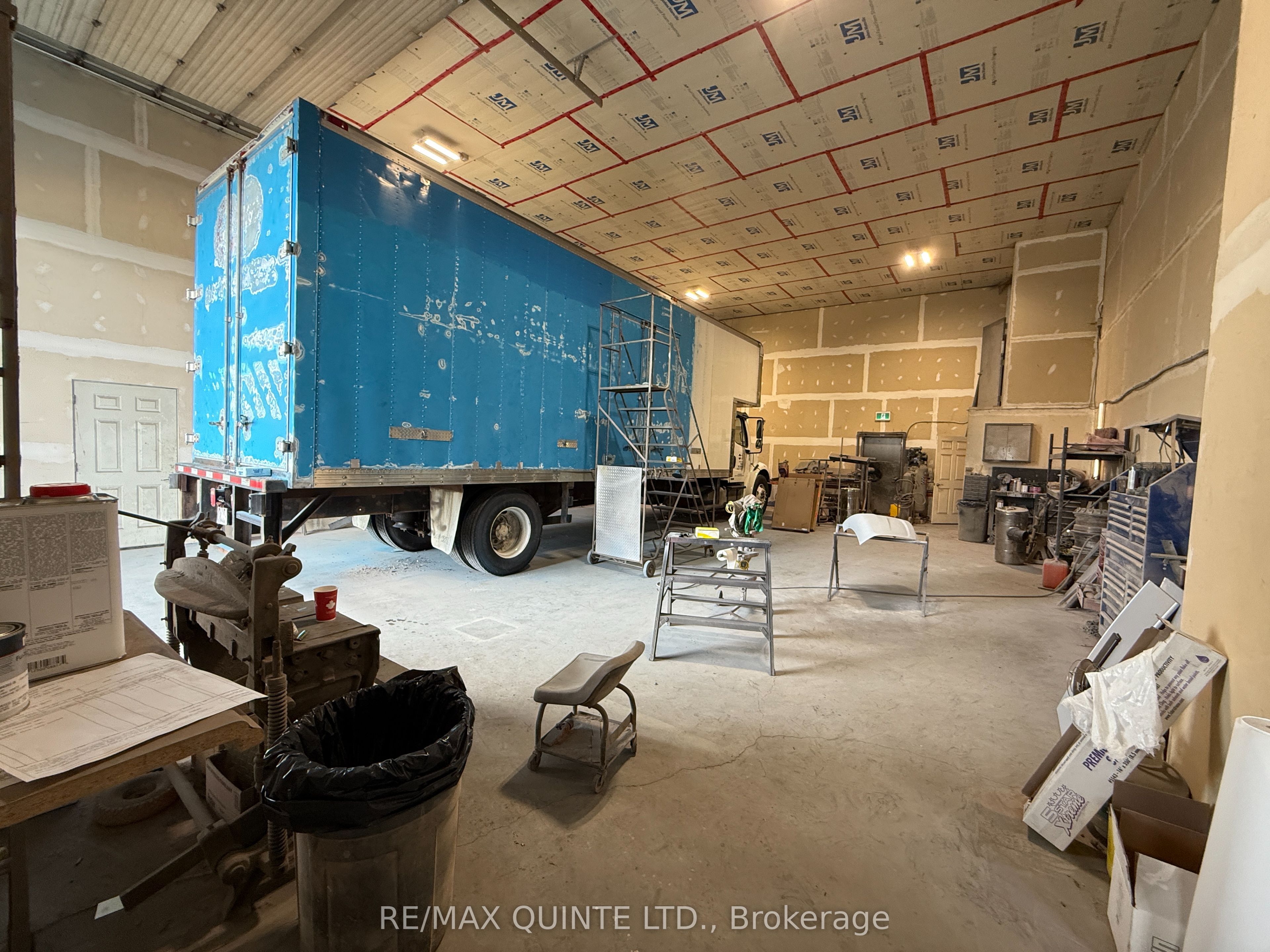 101 Putman Industrial Rd Property Photo 23