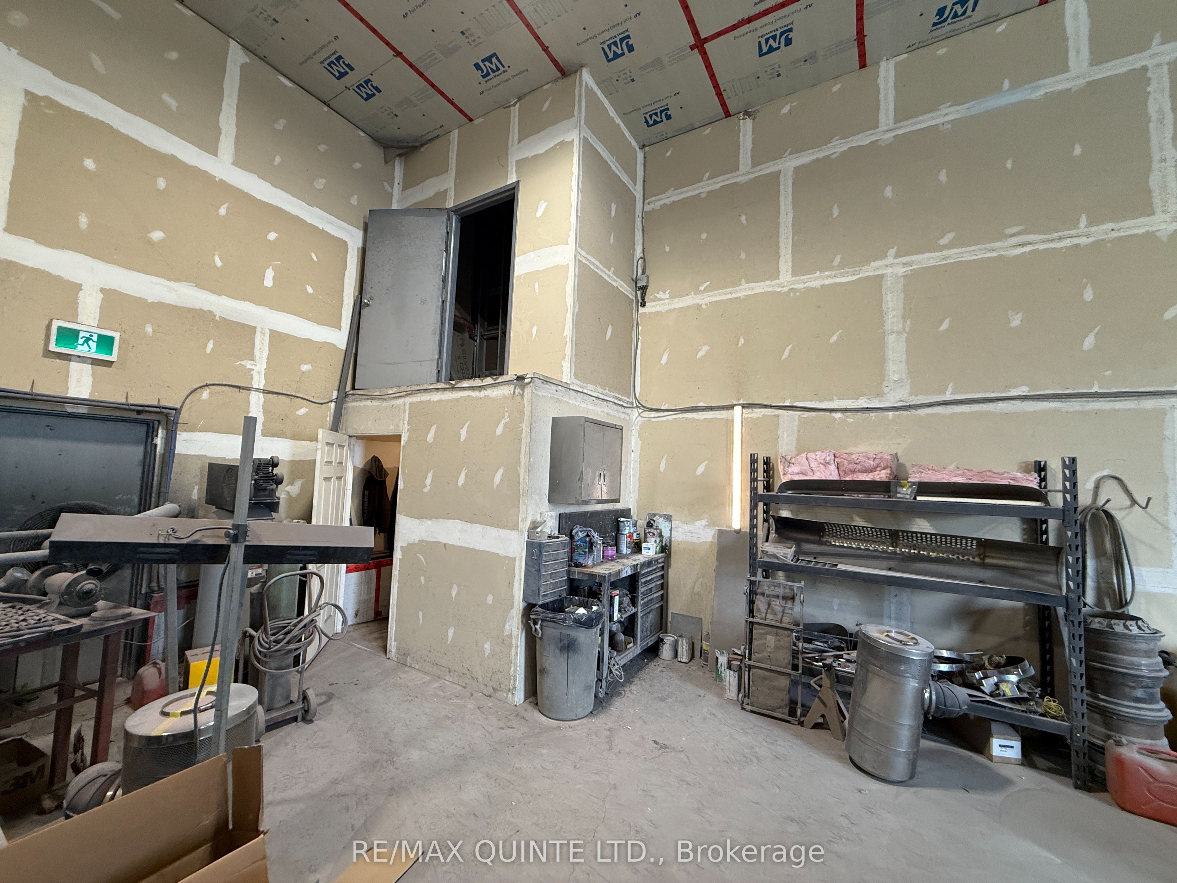 101 Putman Industrial Rd Property Photo 28