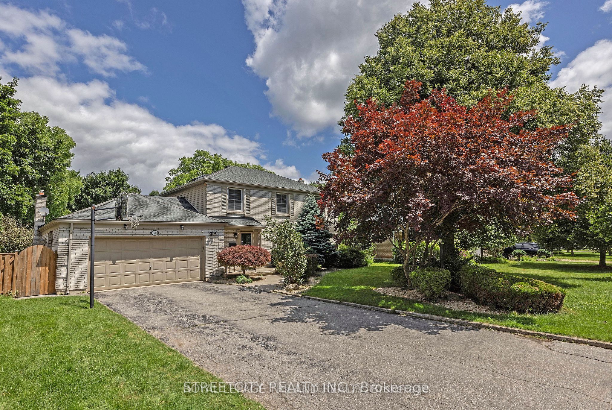 69 Shavian Blvd Property Photo 1