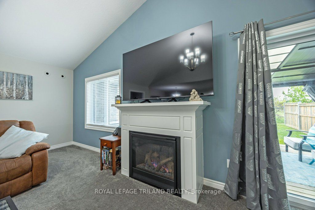 27 Foxtail Lane Property Photo 21