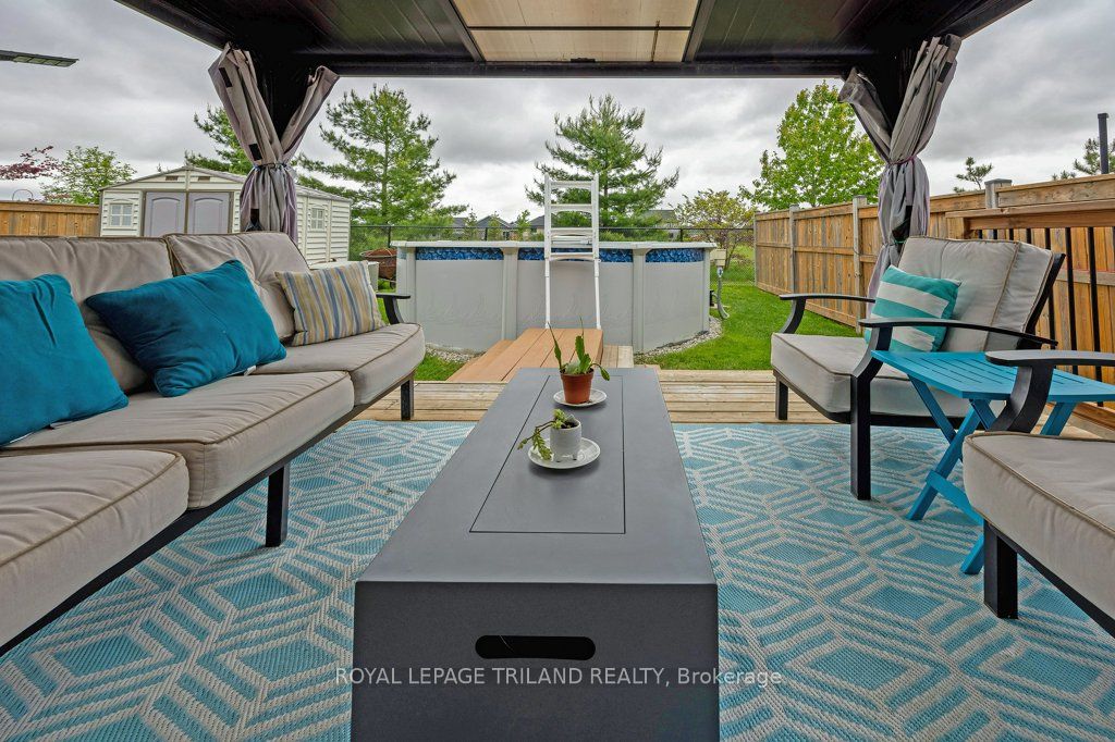 27 Foxtail Lane Property Photo 32