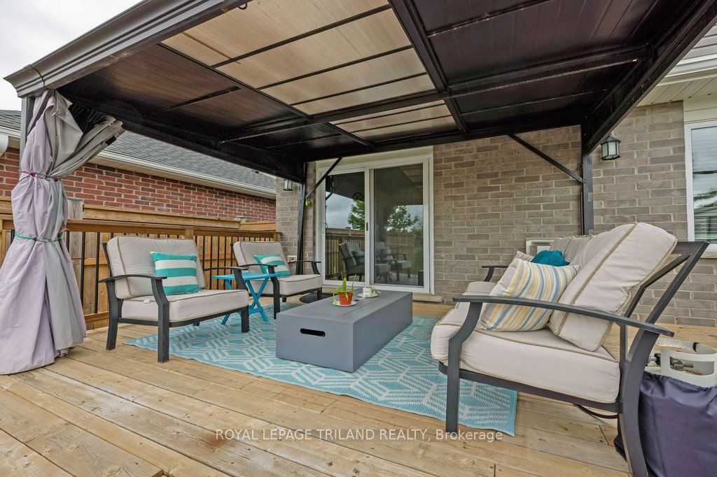 27 Foxtail Lane Property Photo 33