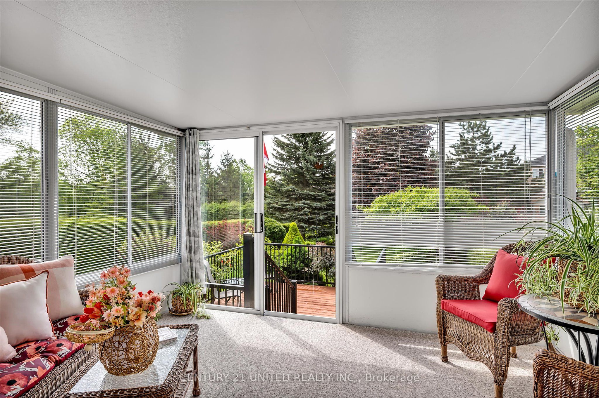 1329 White Crescent Property Photo 17