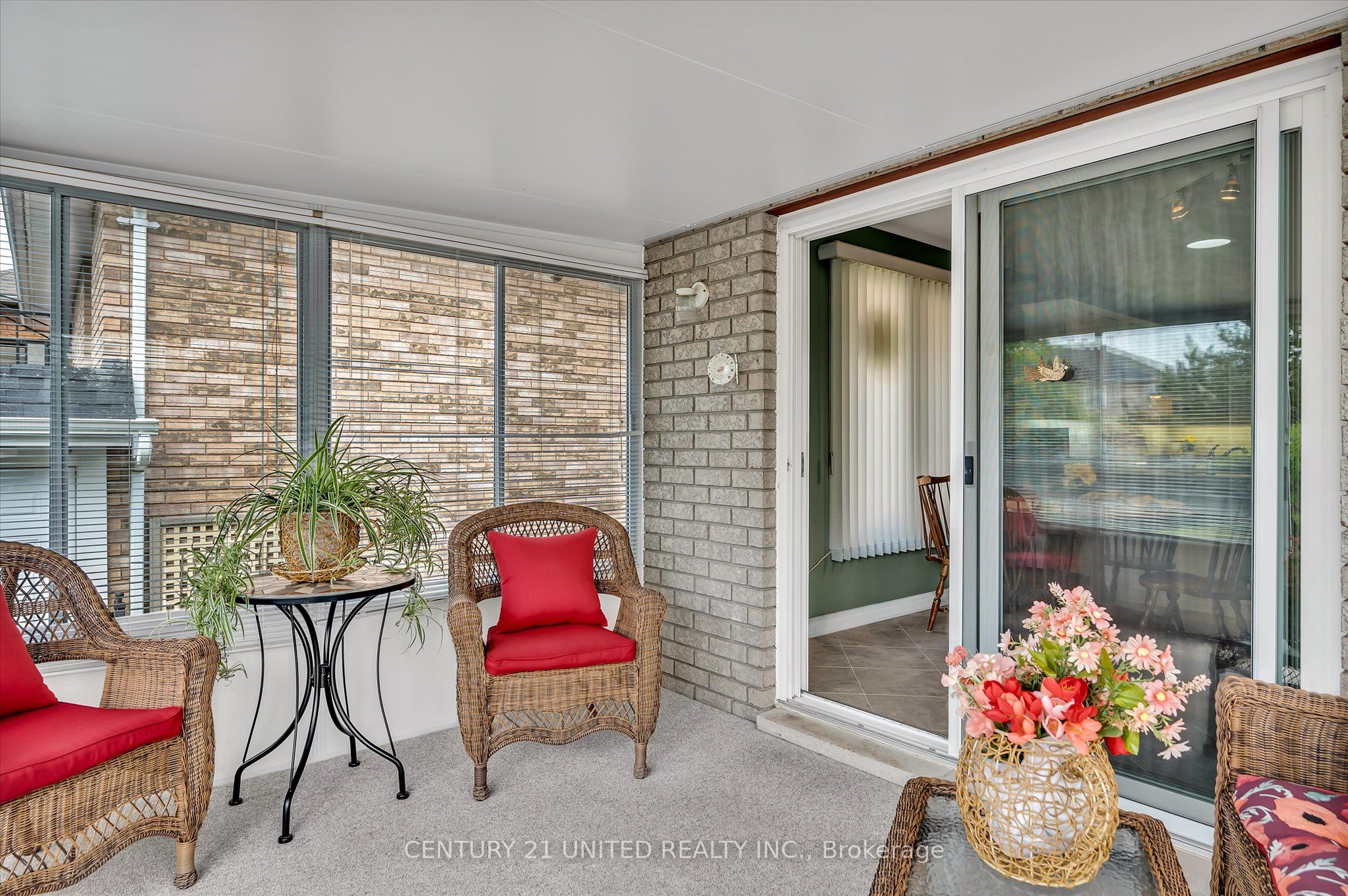 1329 White Crescent Property Photo 18
