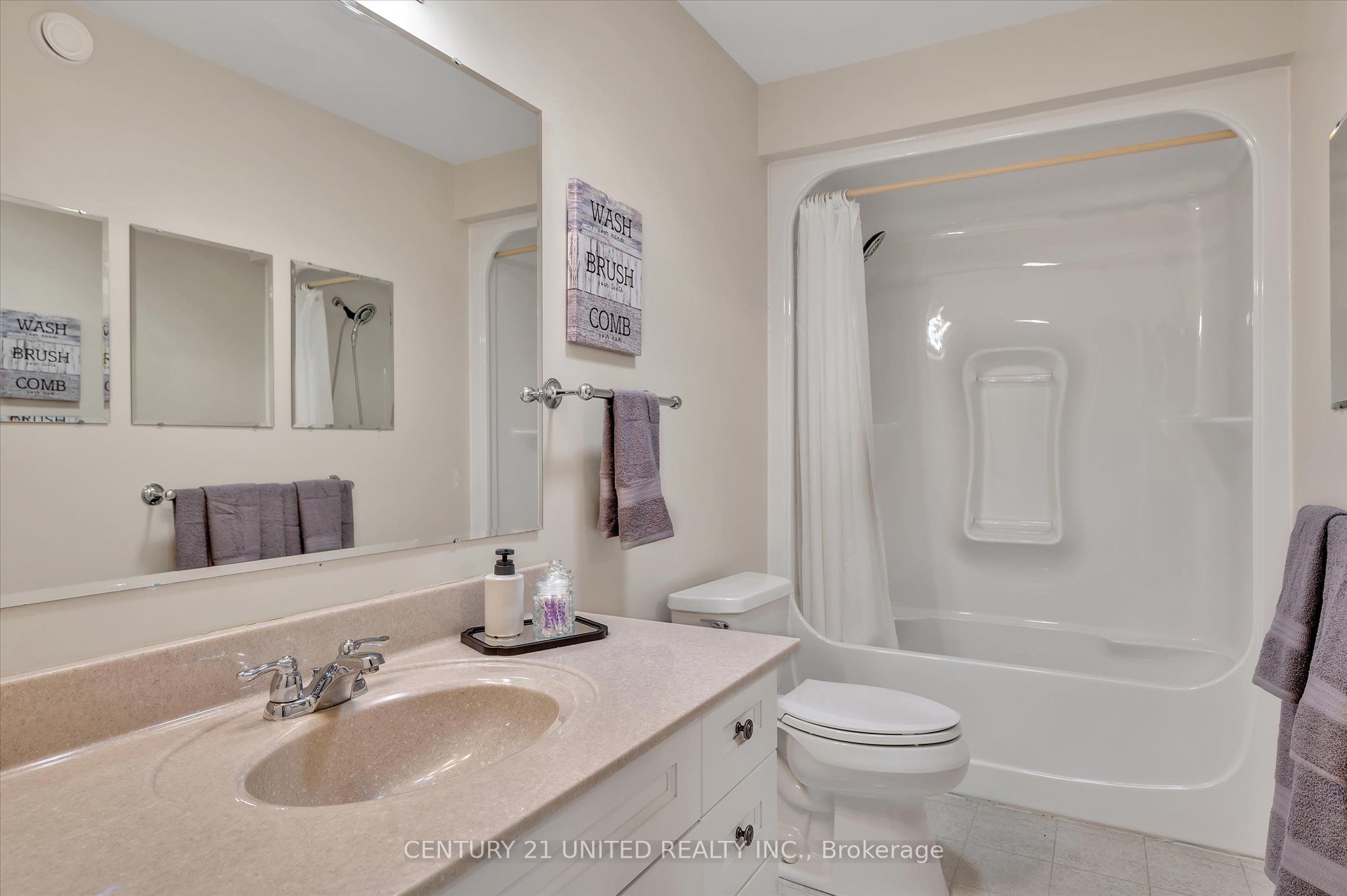 1329 White Crescent Property Photo 26
