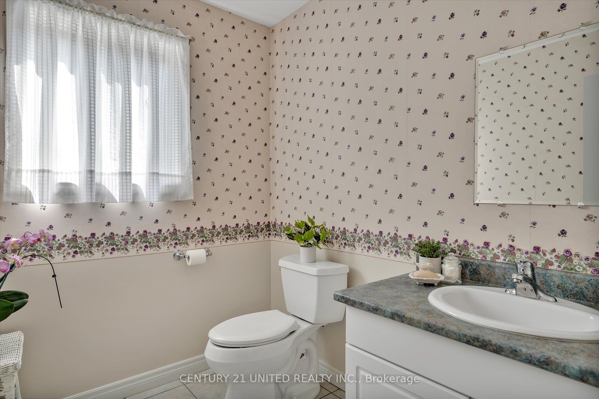 1329 White Crescent Property Photo 30