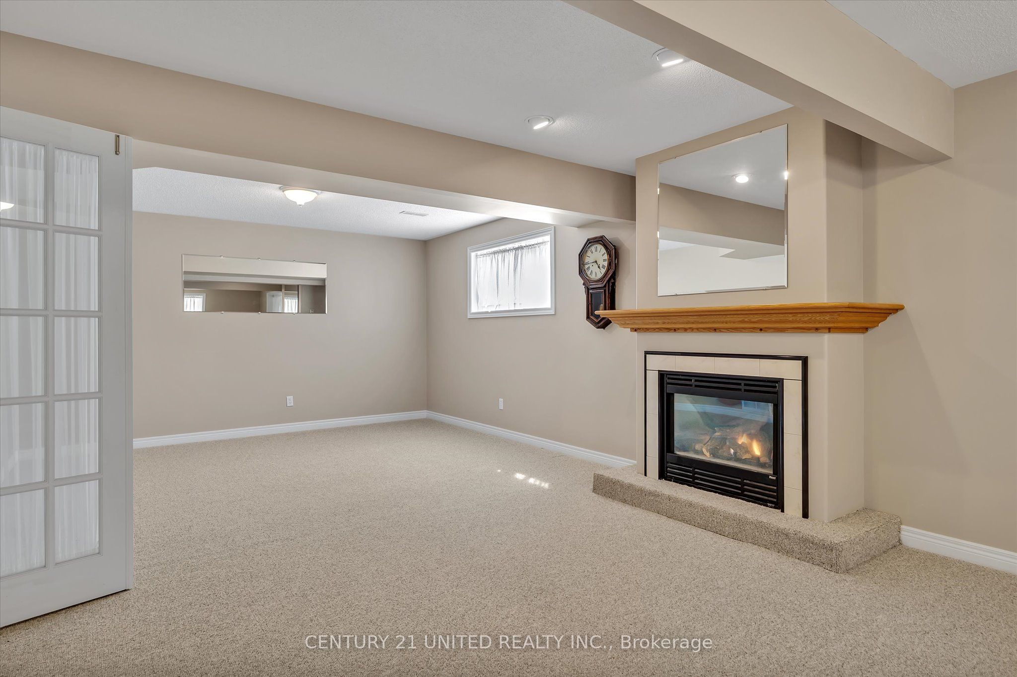1329 White Crescent Property Photo 32