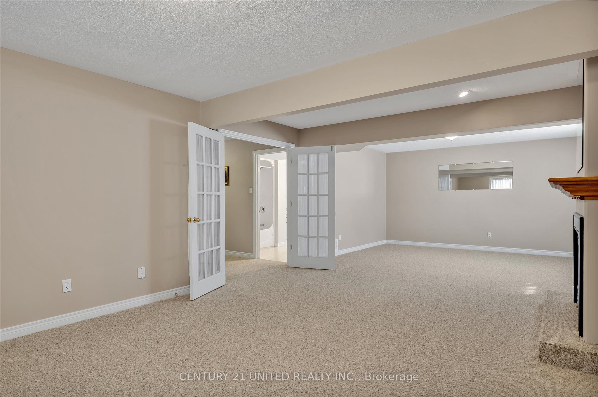 1329 White Crescent Property Photo 33