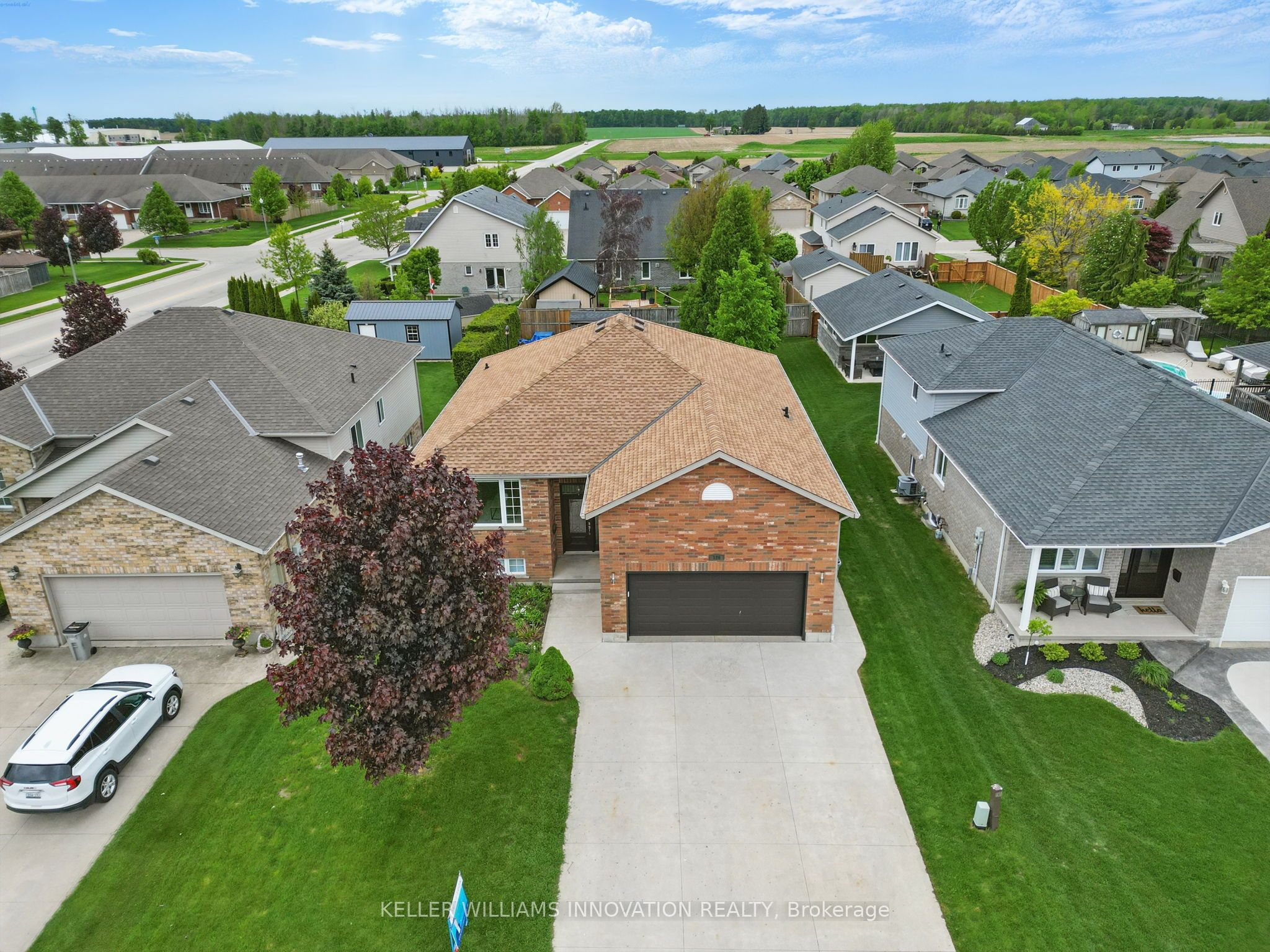 120 Denstedt Street Property Photo 1