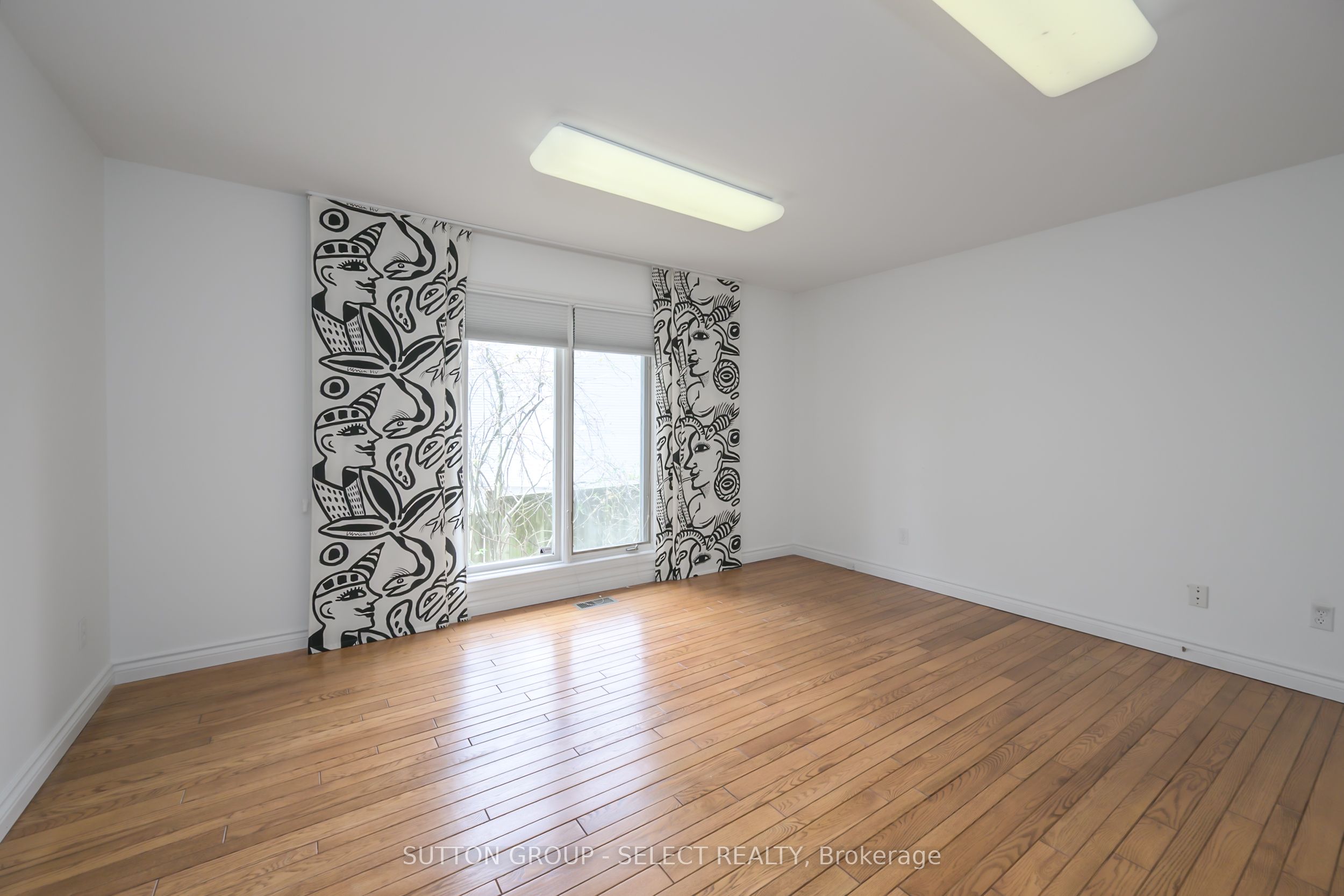 #5 - 10 Mackellar Avenue Property Photo 23