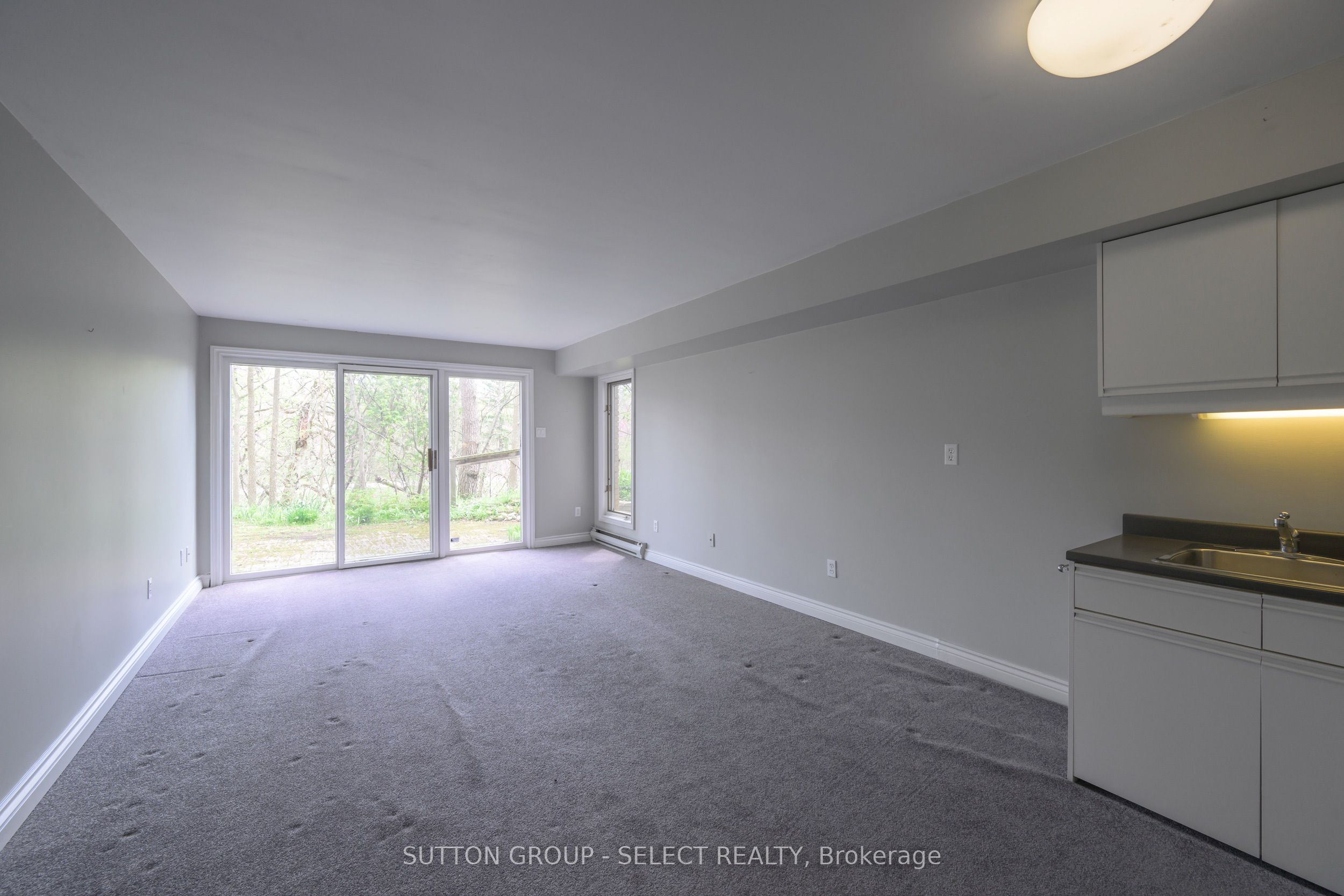 #5 - 10 Mackellar Avenue Property Photo 27