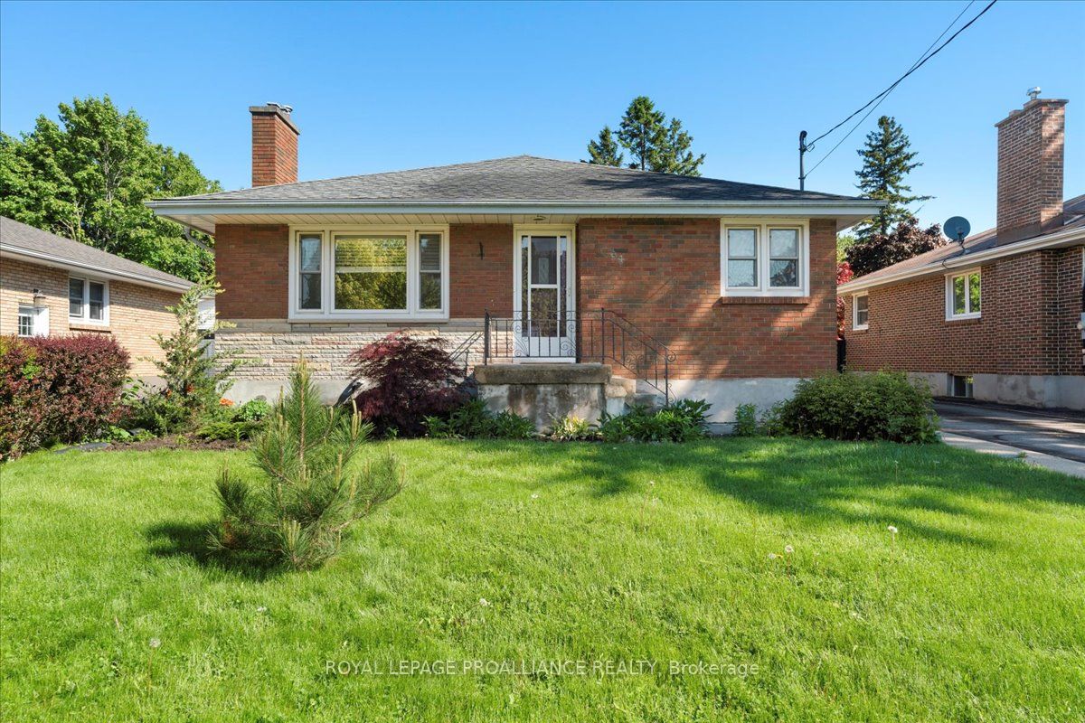 64 Southview Avenue Property Photo 1