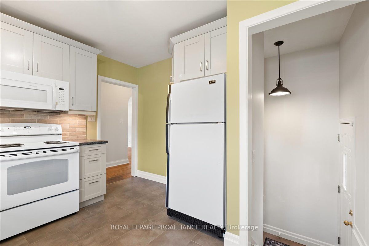 64 Southview Avenue Property Photo 11