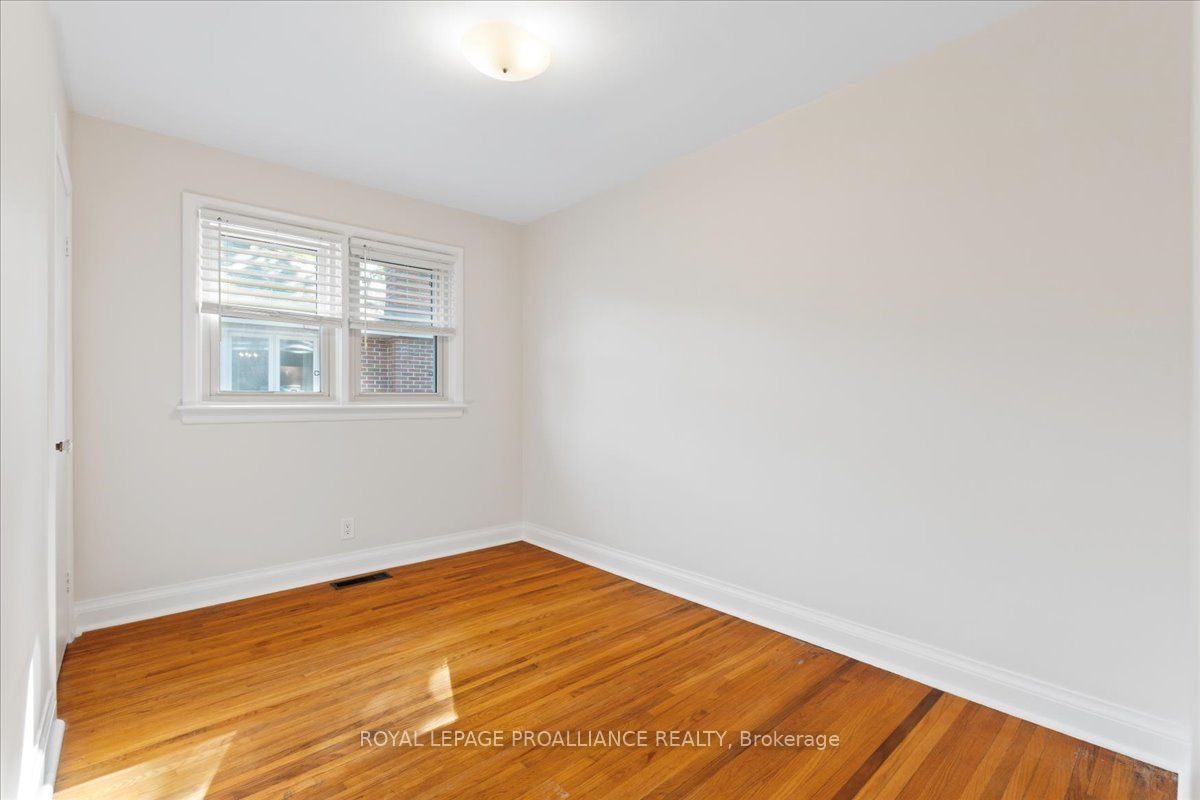 64 Southview Avenue Property Photo 17