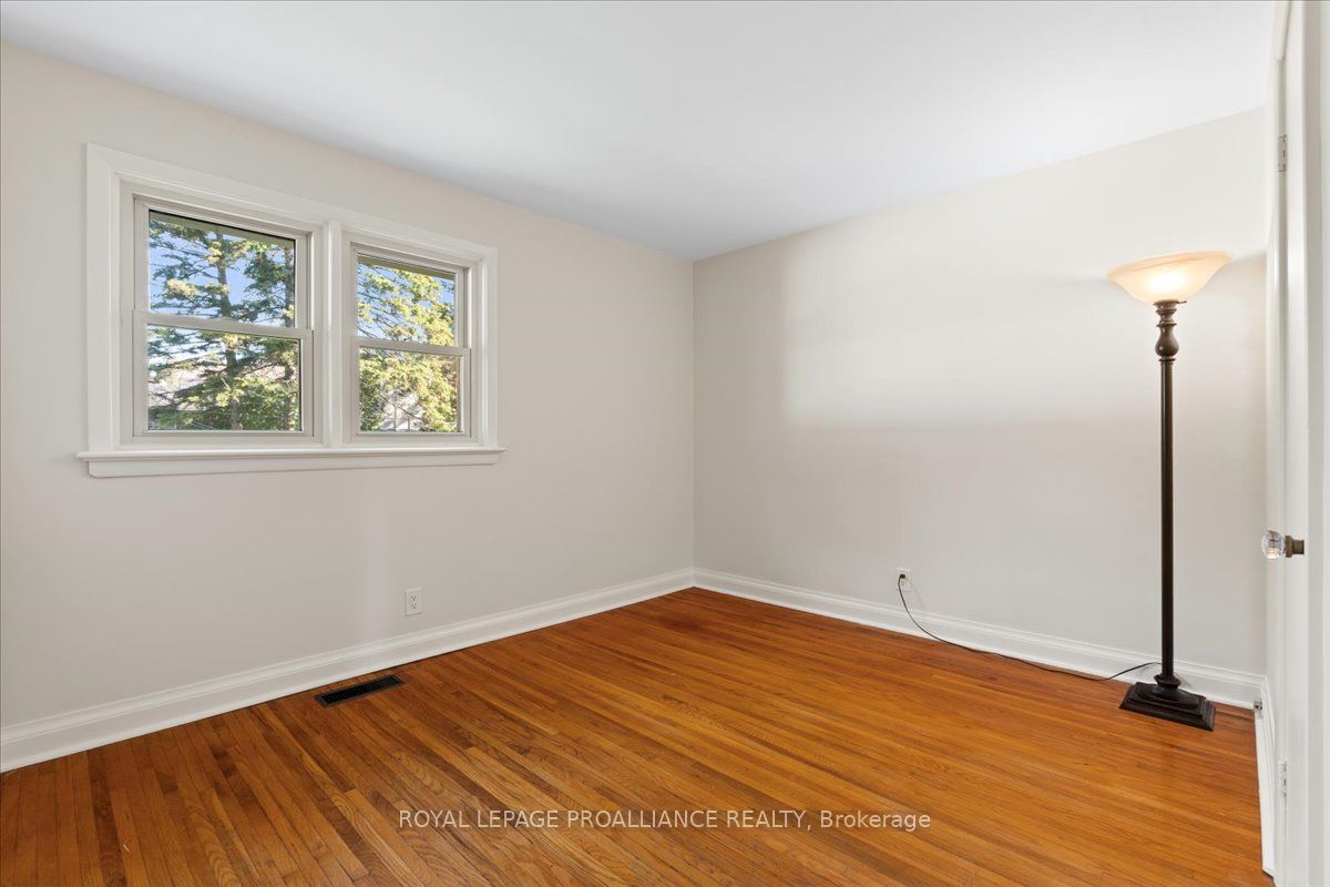64 Southview Avenue Property Photo 19