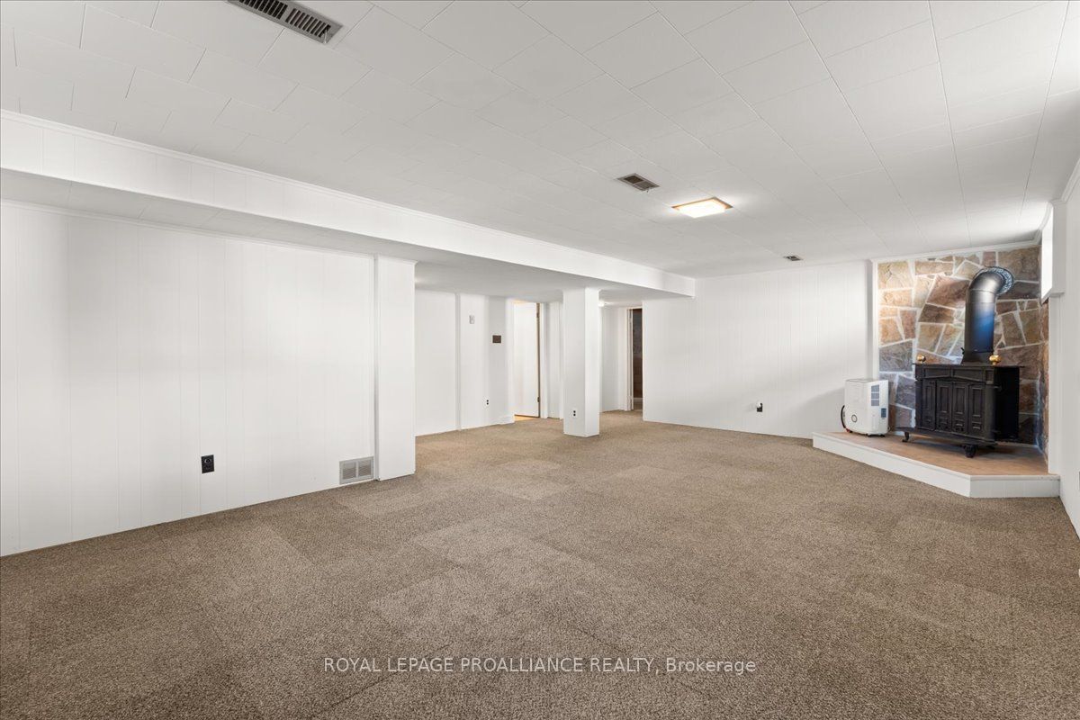 64 Southview Avenue Property Photo 28