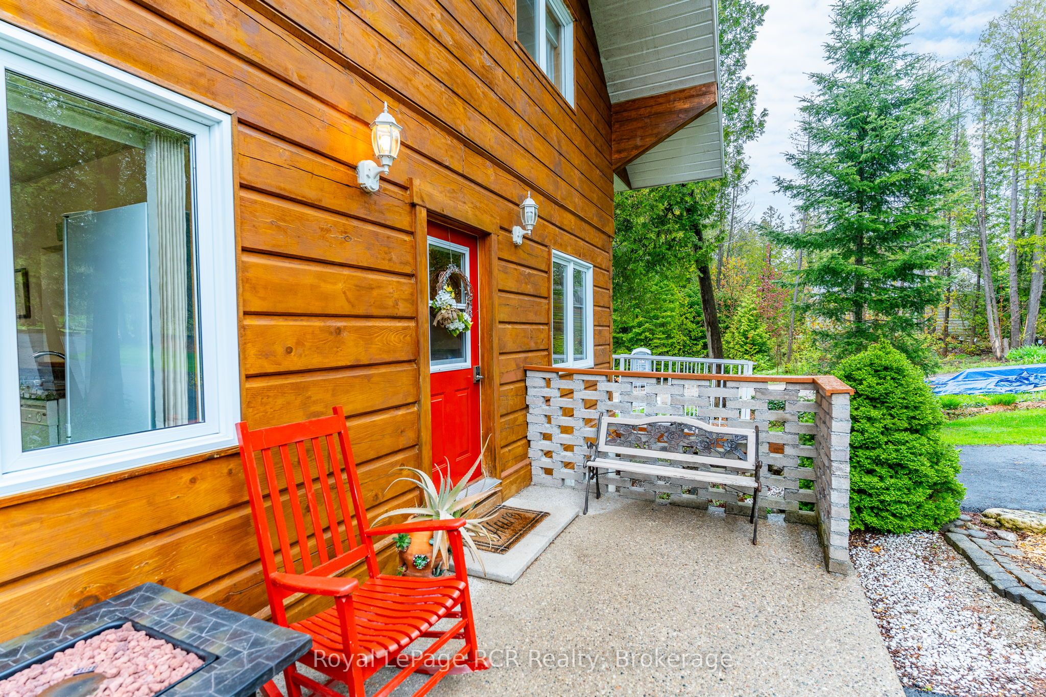 183 Lakeshore Road Property Photo 6