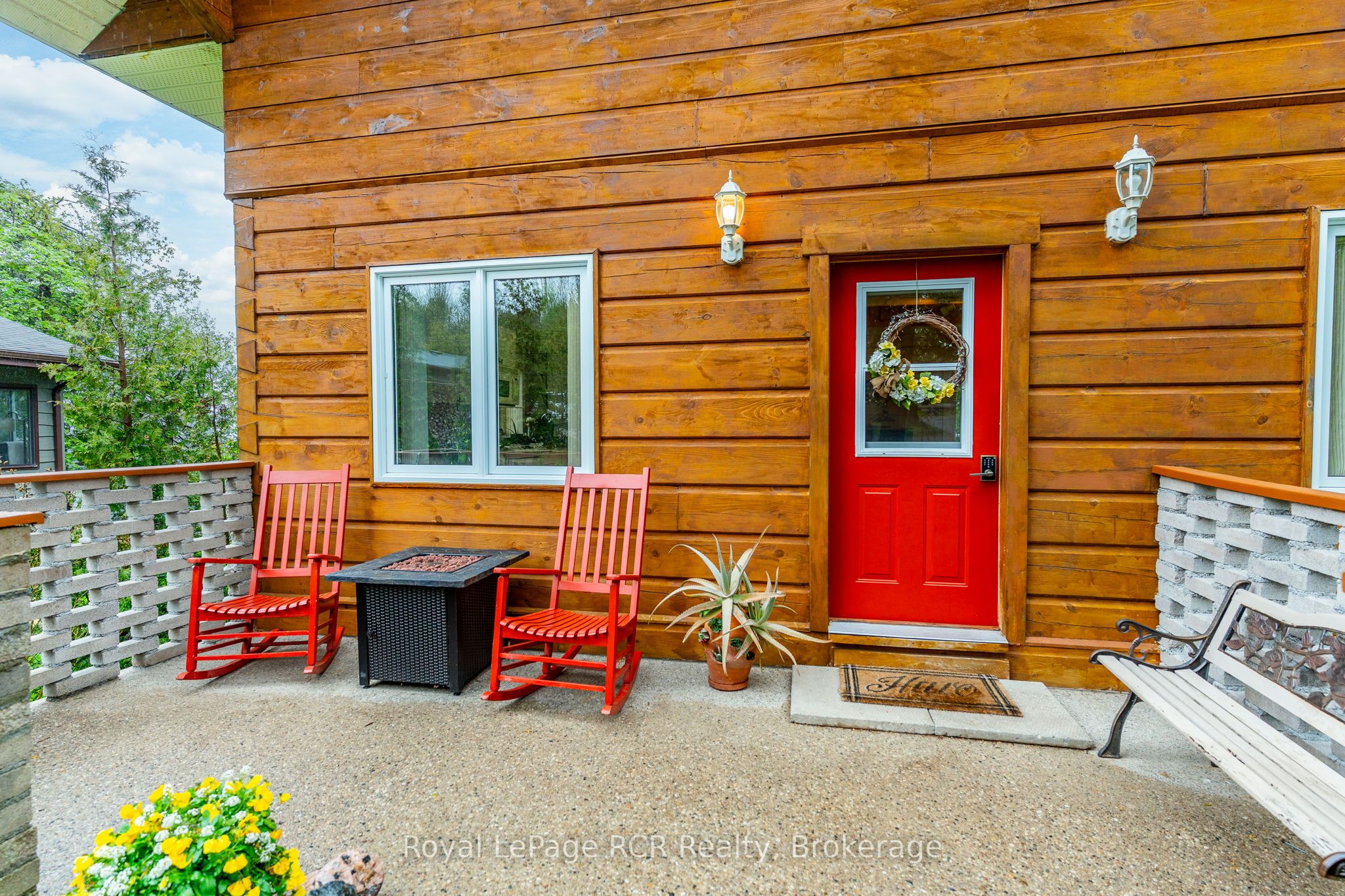 183 Lakeshore Road Property Photo 7