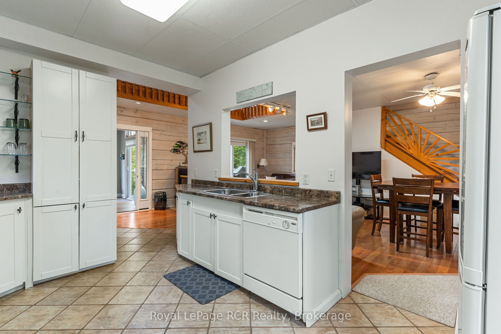 183 Lakeshore Road Property Photo 11