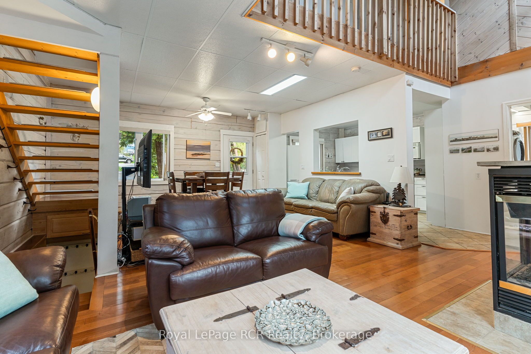 183 Lakeshore Road Property Photo 15