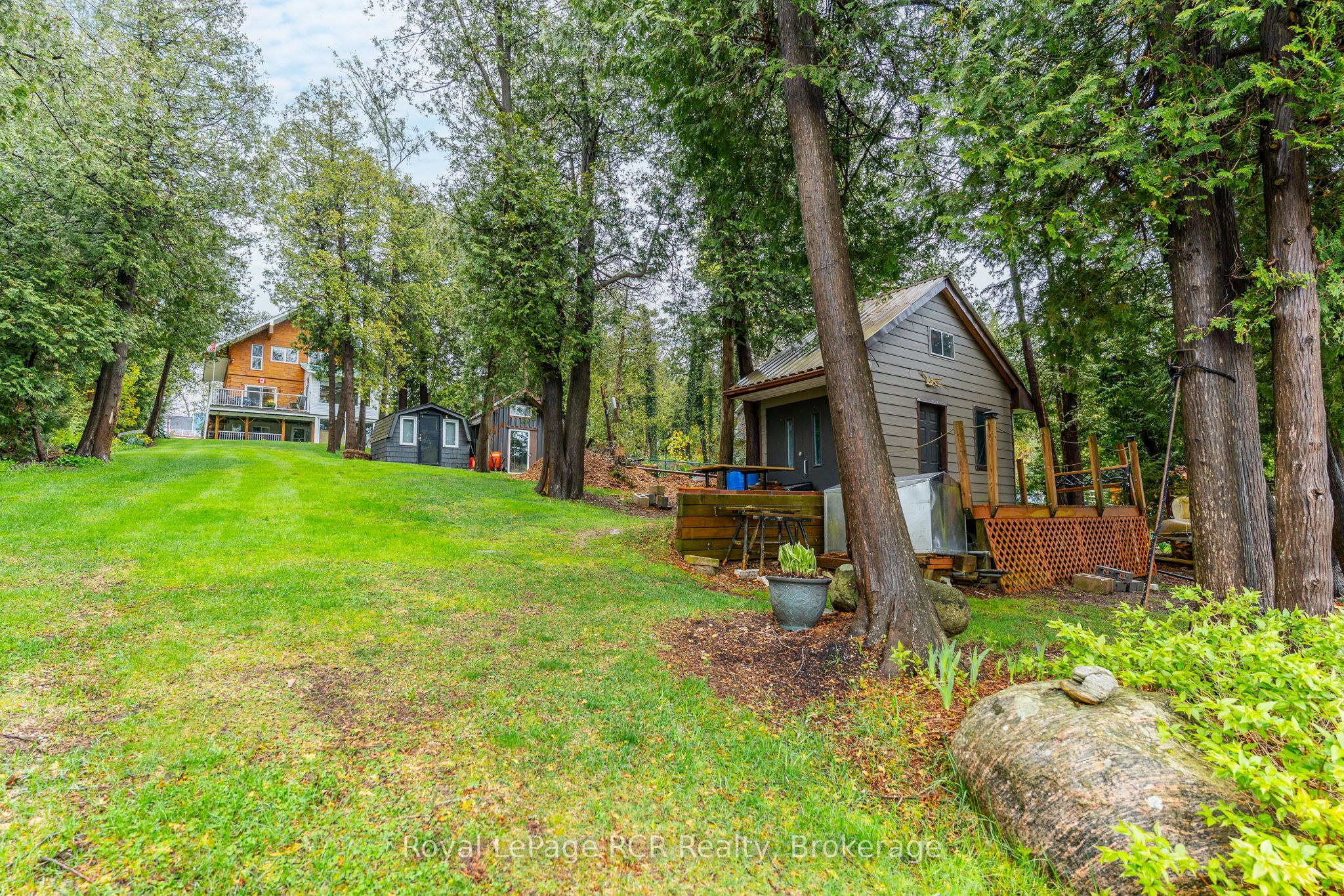 183 Lakeshore Road Property Photo 42