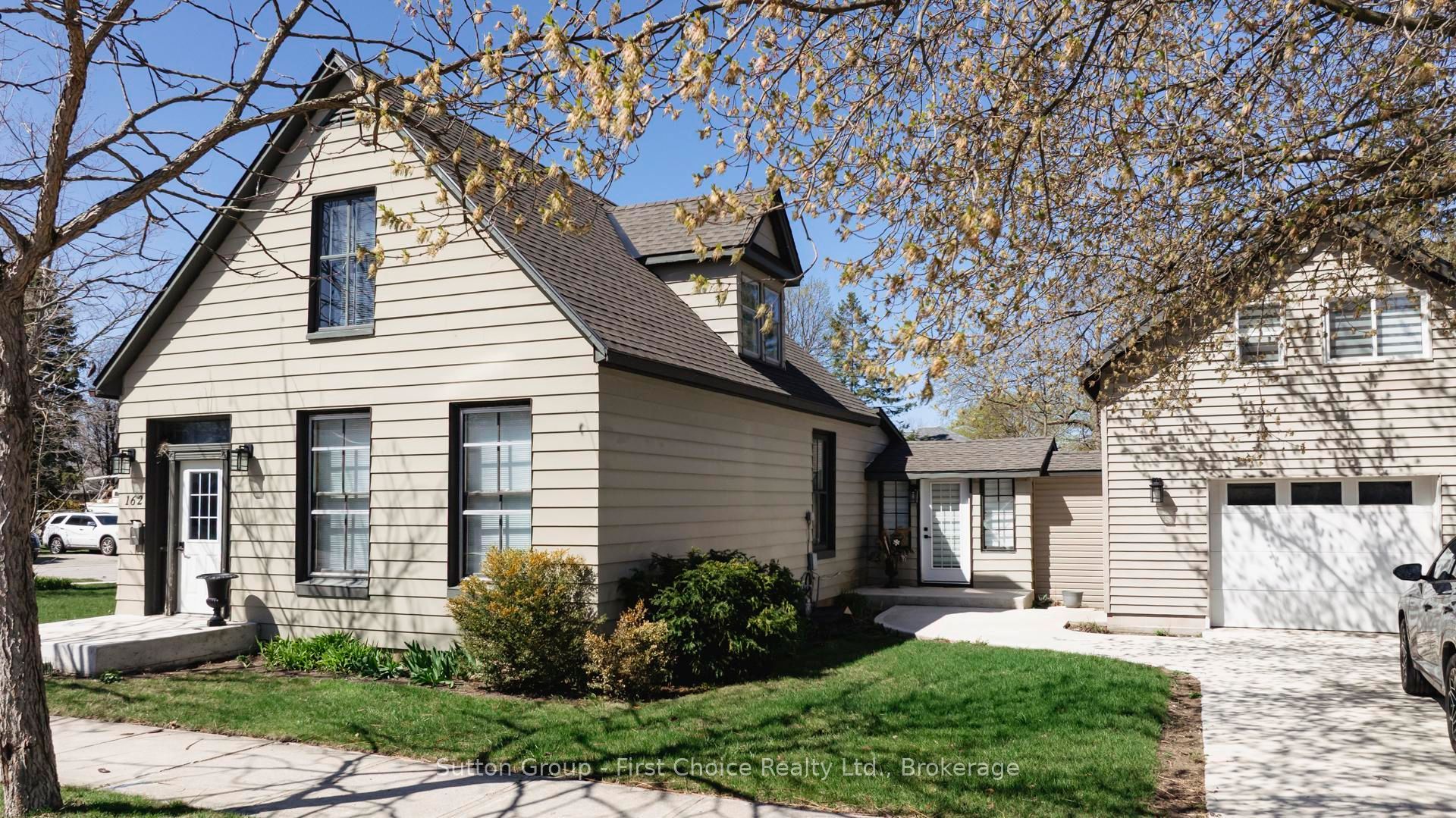 162 Wellington Street Property Photo 1