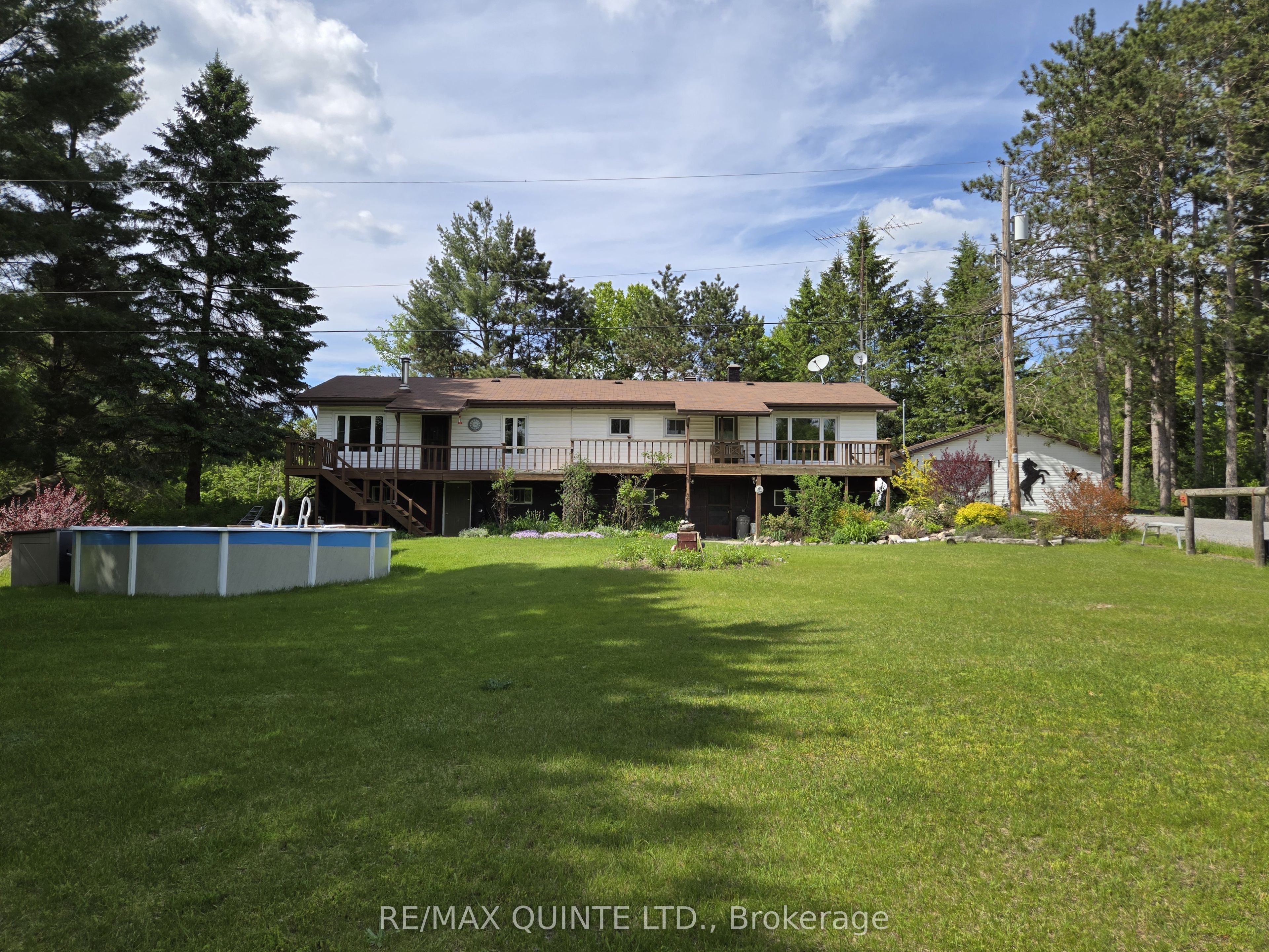 690 Potter Settlement Road Property Photo 1