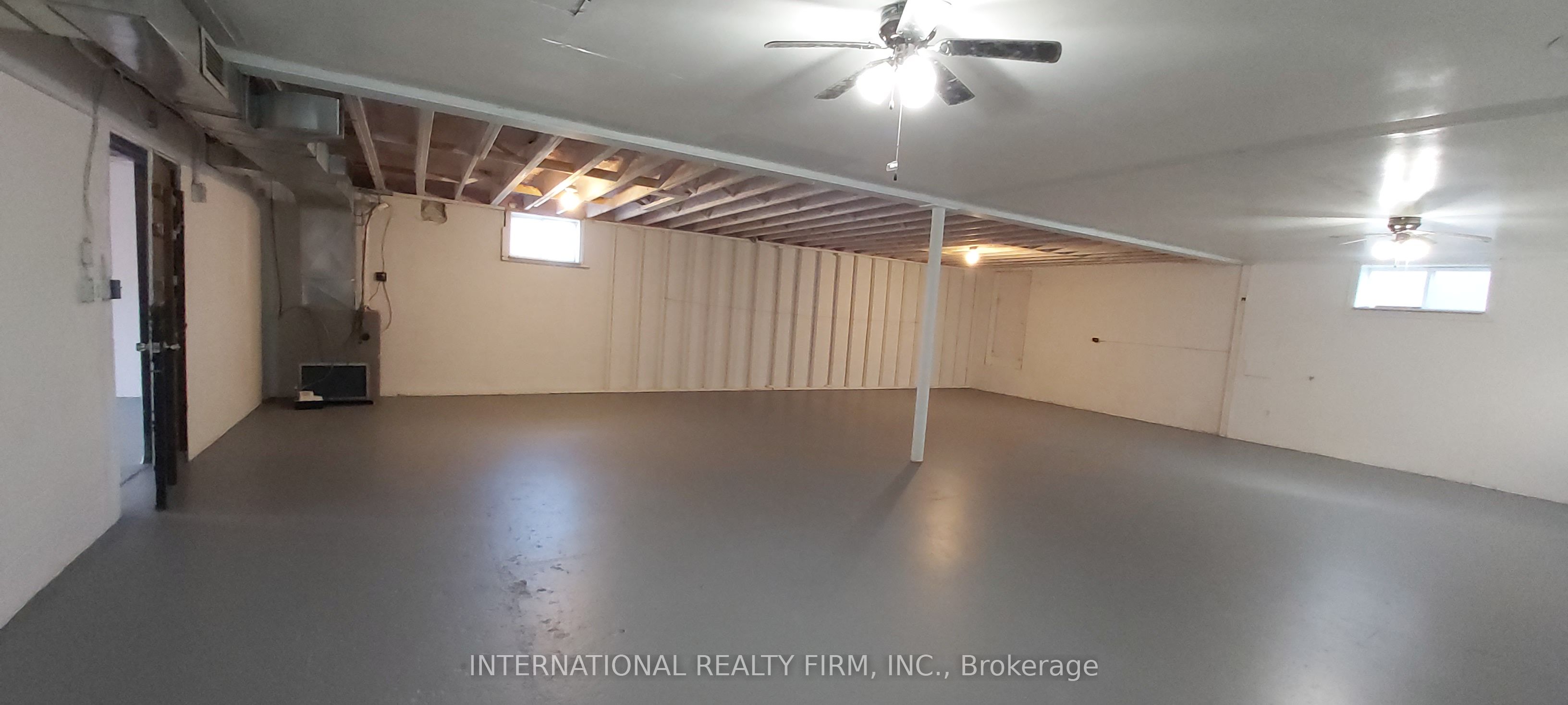 366 Cumberland Avenue Property Photo 2