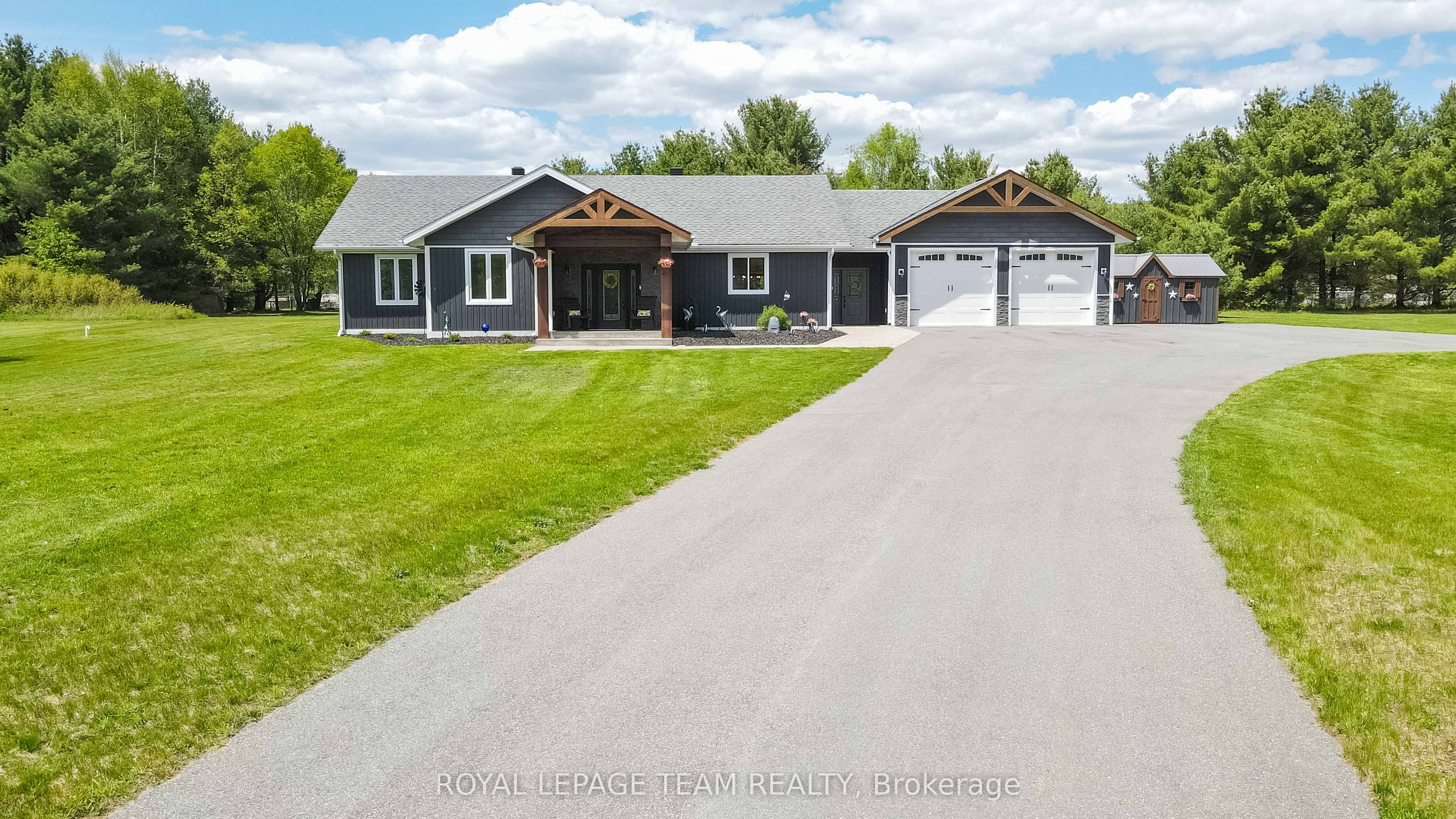 276 South Baptiste Lake Road Property Photo 11