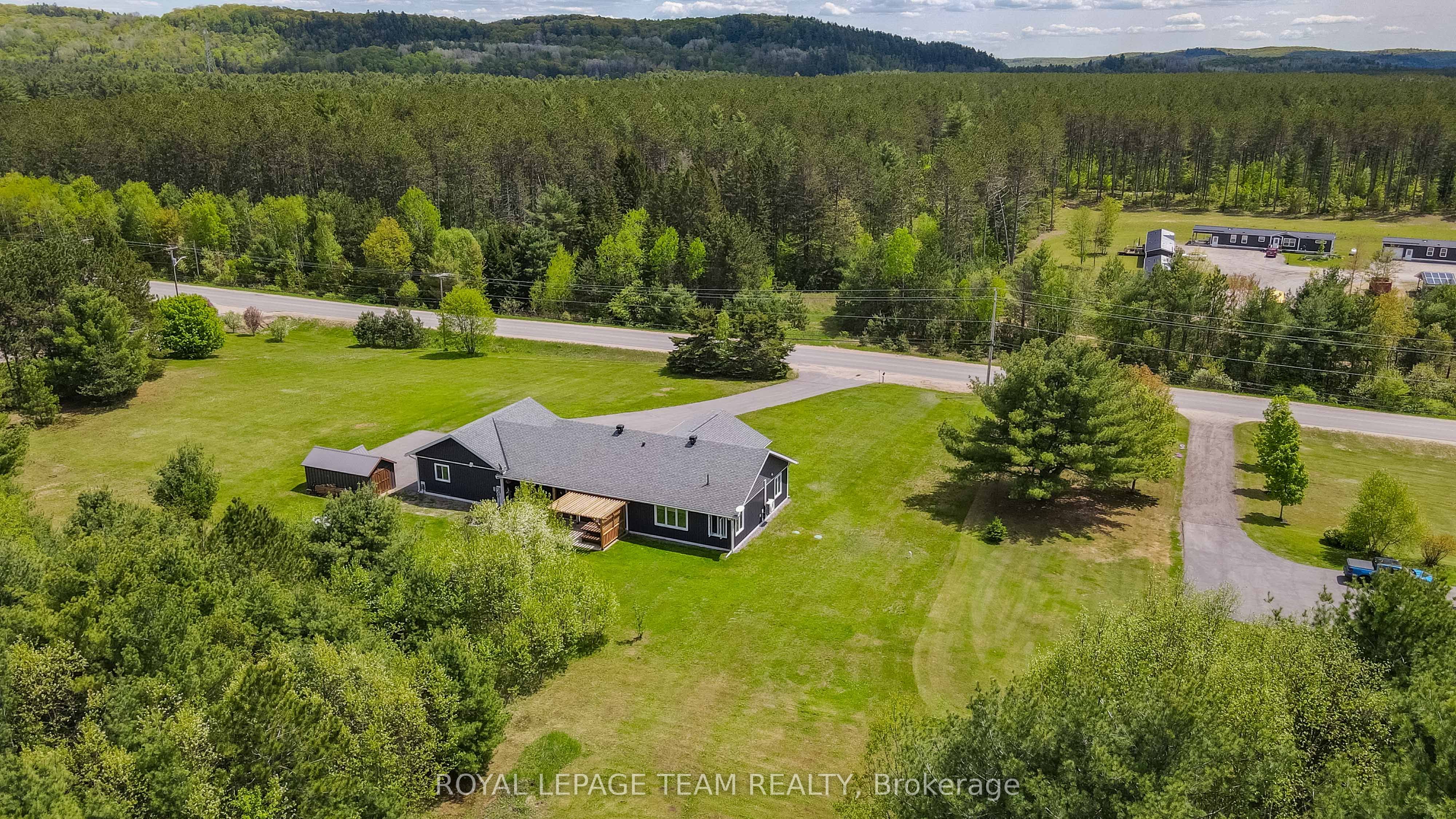276 South Baptiste Lake Road Property Photo 44