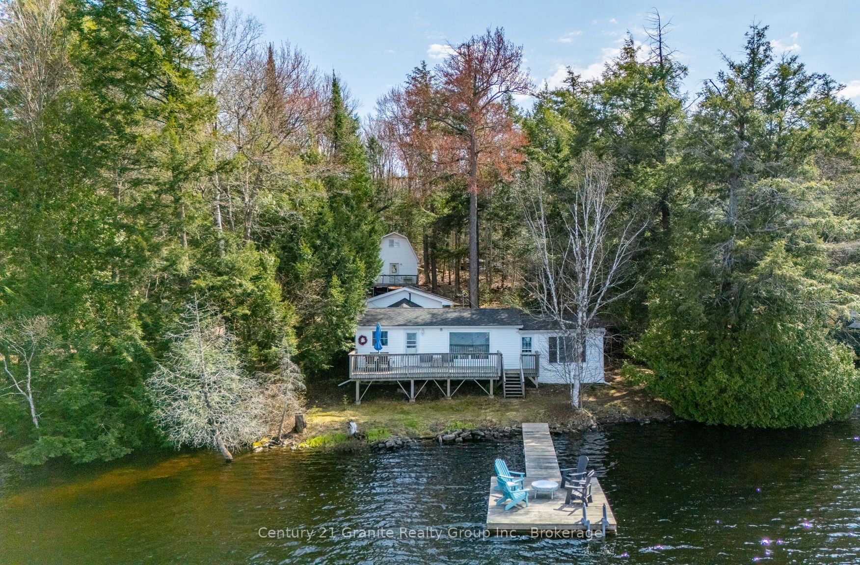 1027 Heney Trail Property Photo 1