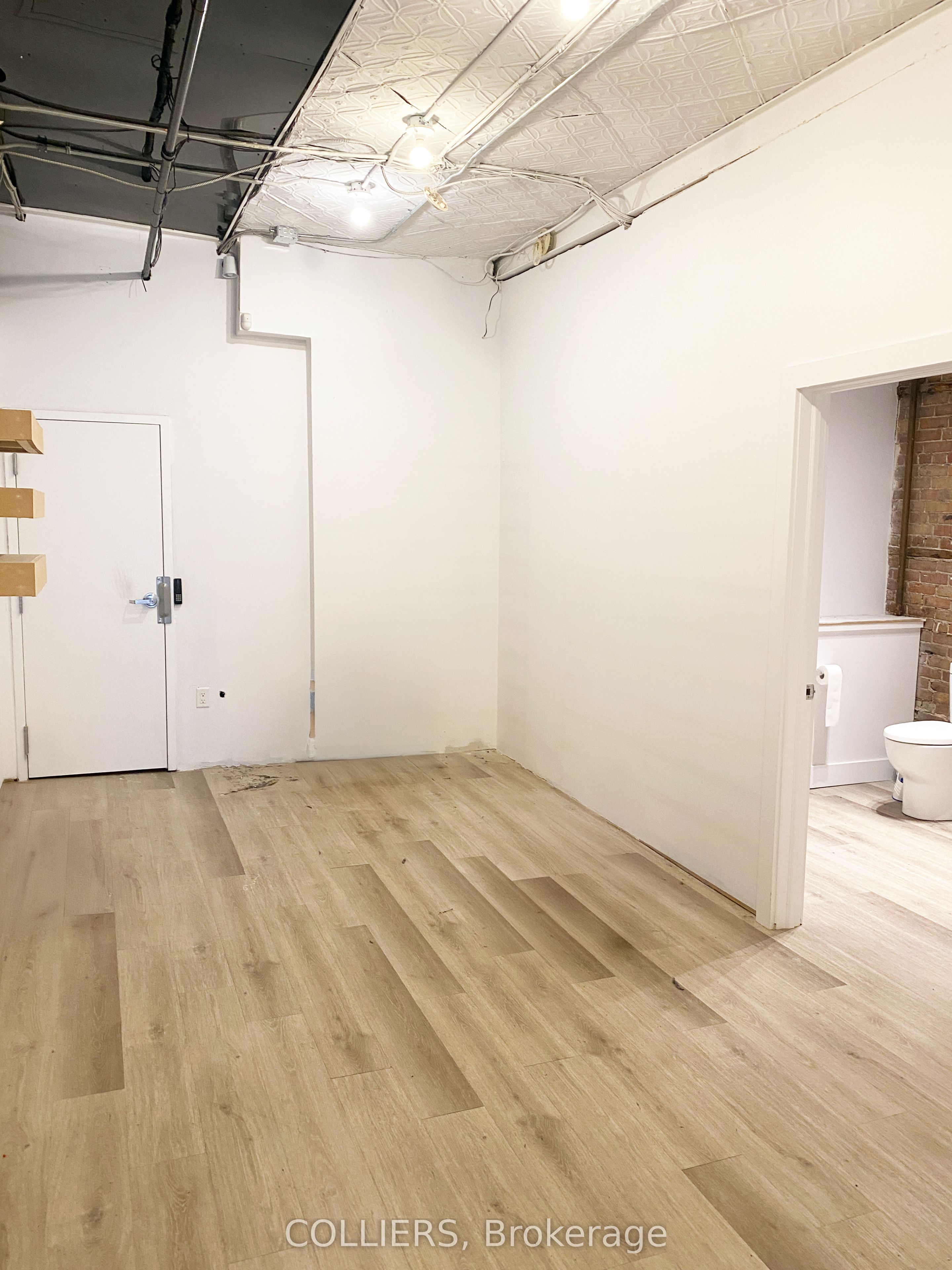 #unit C-1 - 312 Somerset Street Property Photo 6
