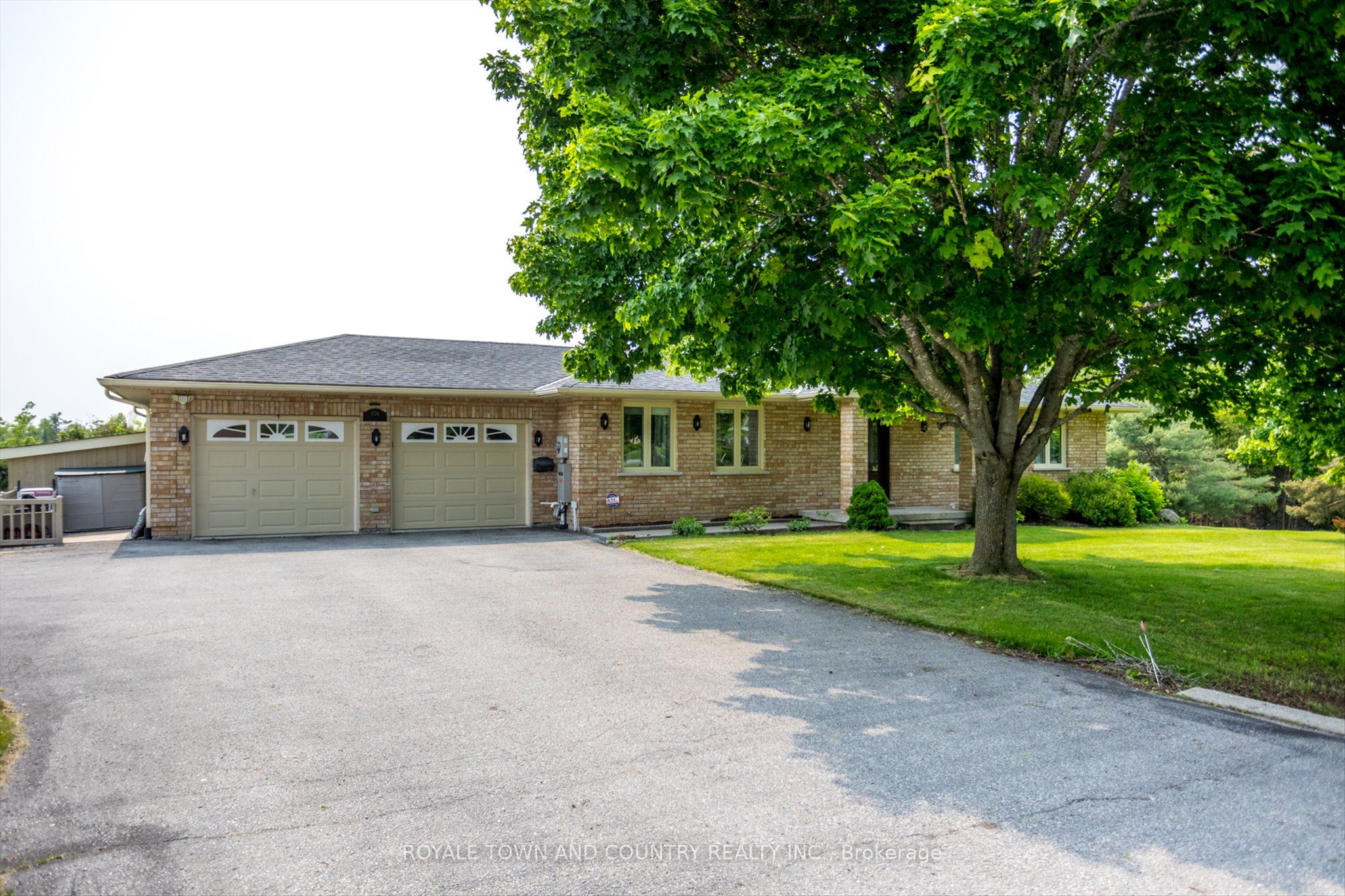 1734 Barton Drive Property Photo 1