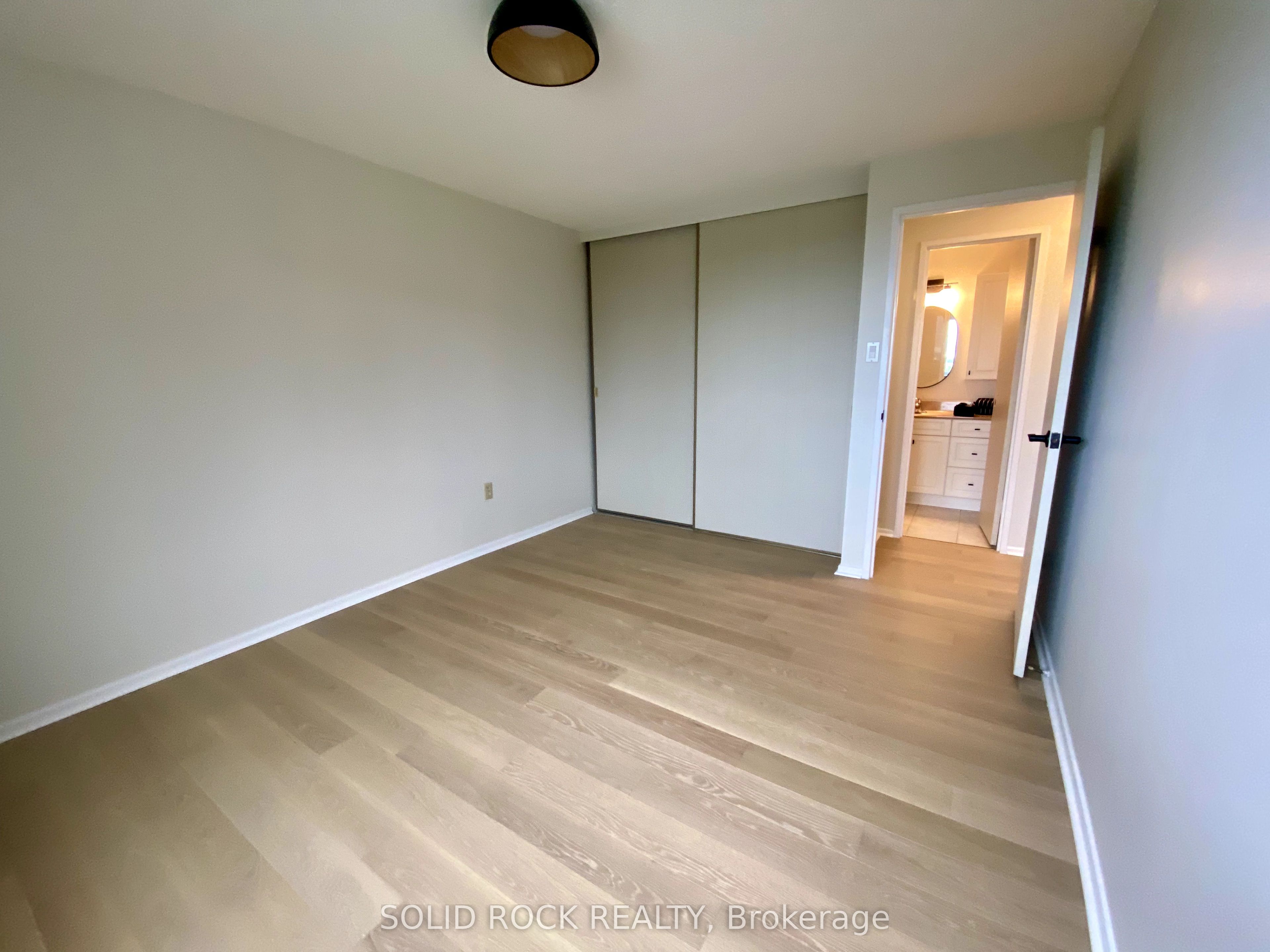 #902 - 3100 Carling Avenue Property Photo 3