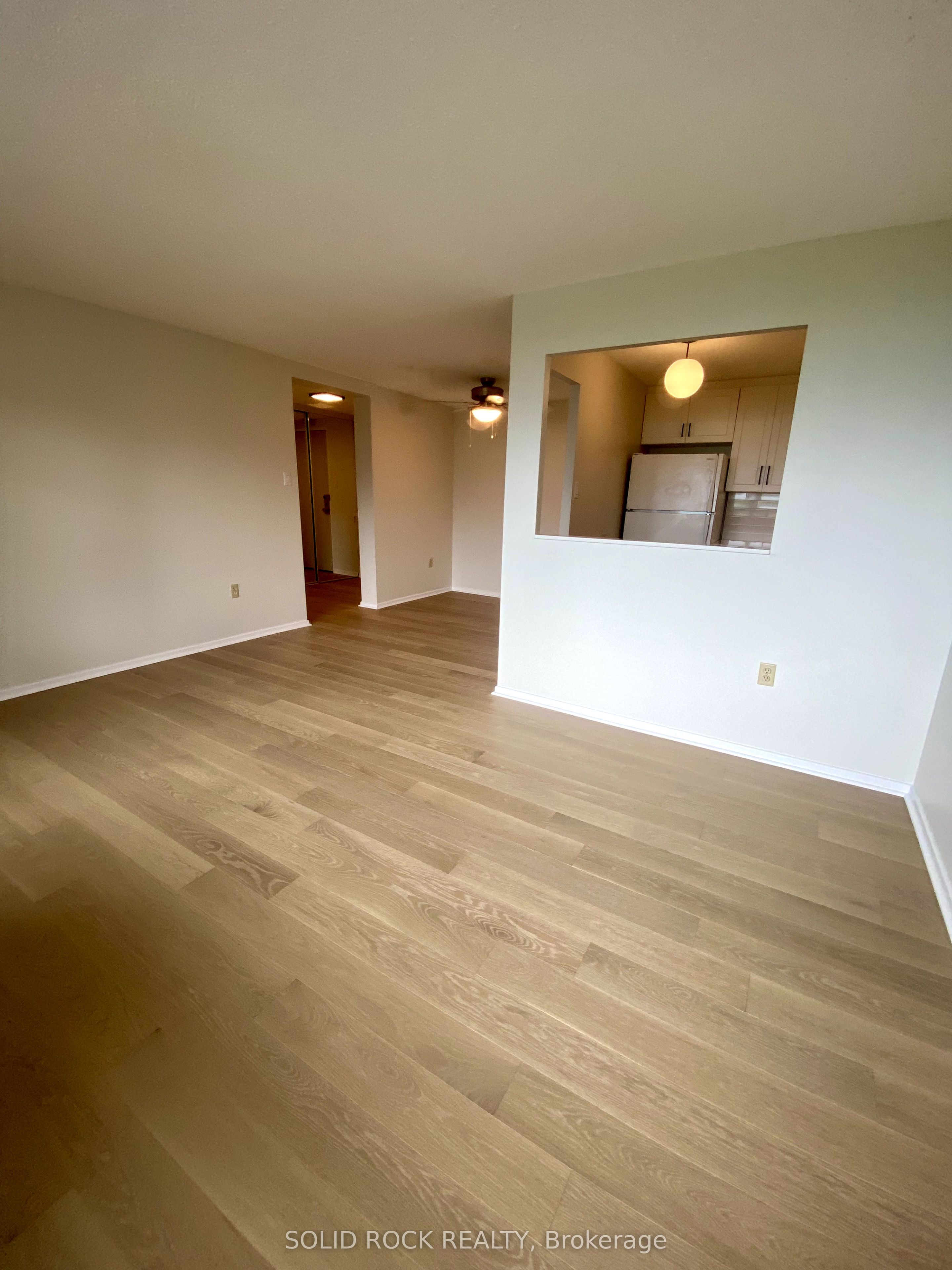 #902 - 3100 Carling Avenue Property Photo 12