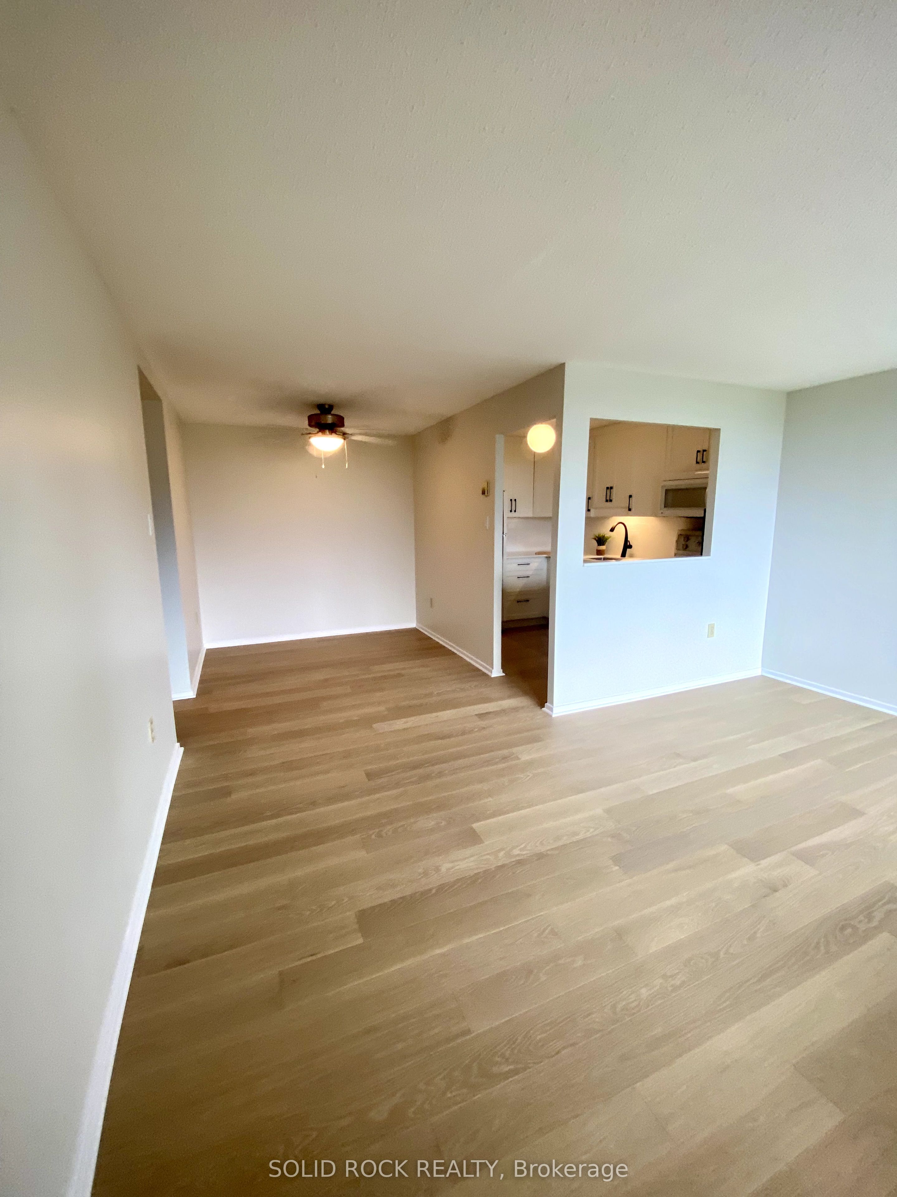#902 - 3100 Carling Avenue Property Photo 14