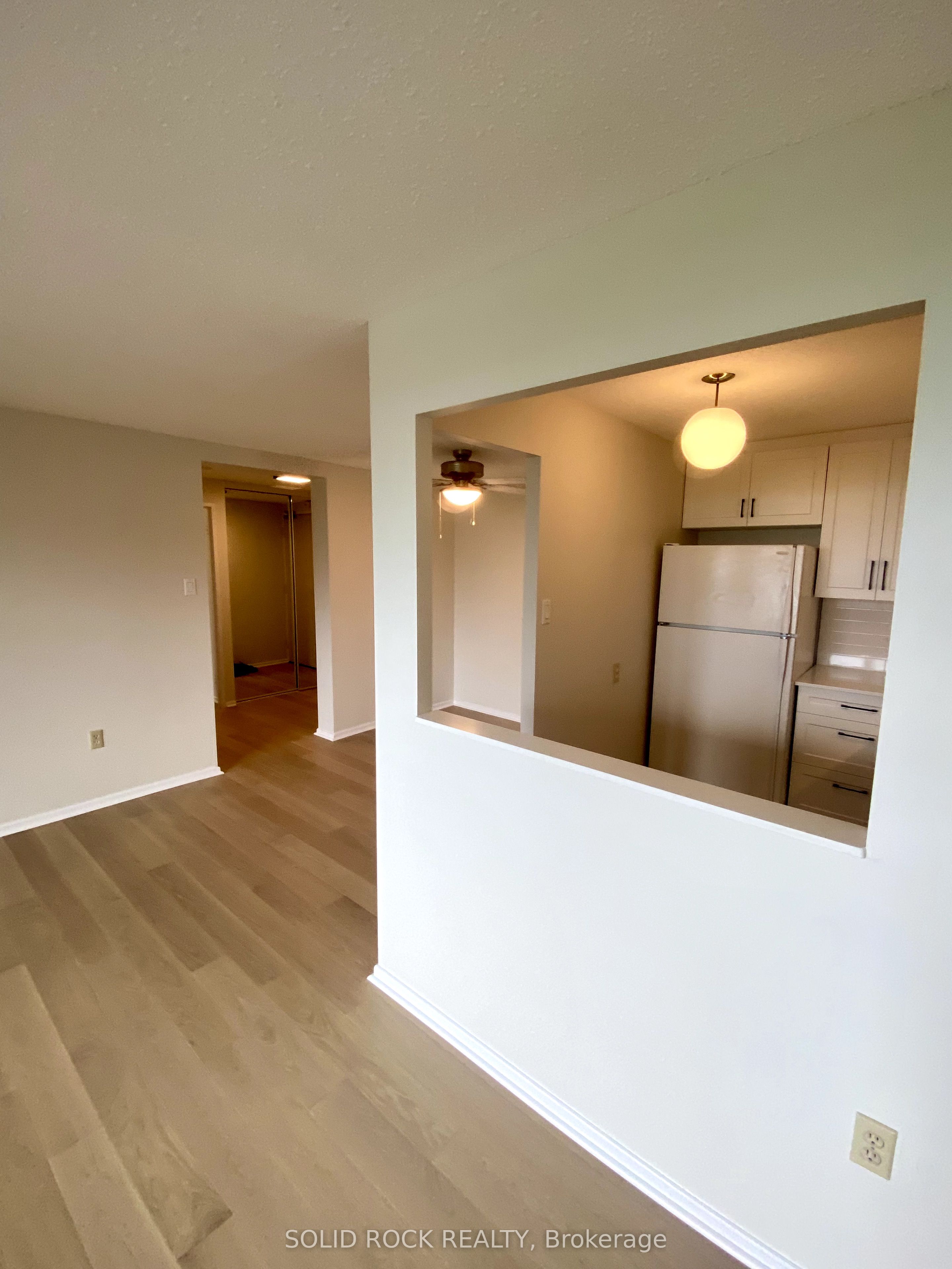 #902 - 3100 Carling Avenue Property Photo 22