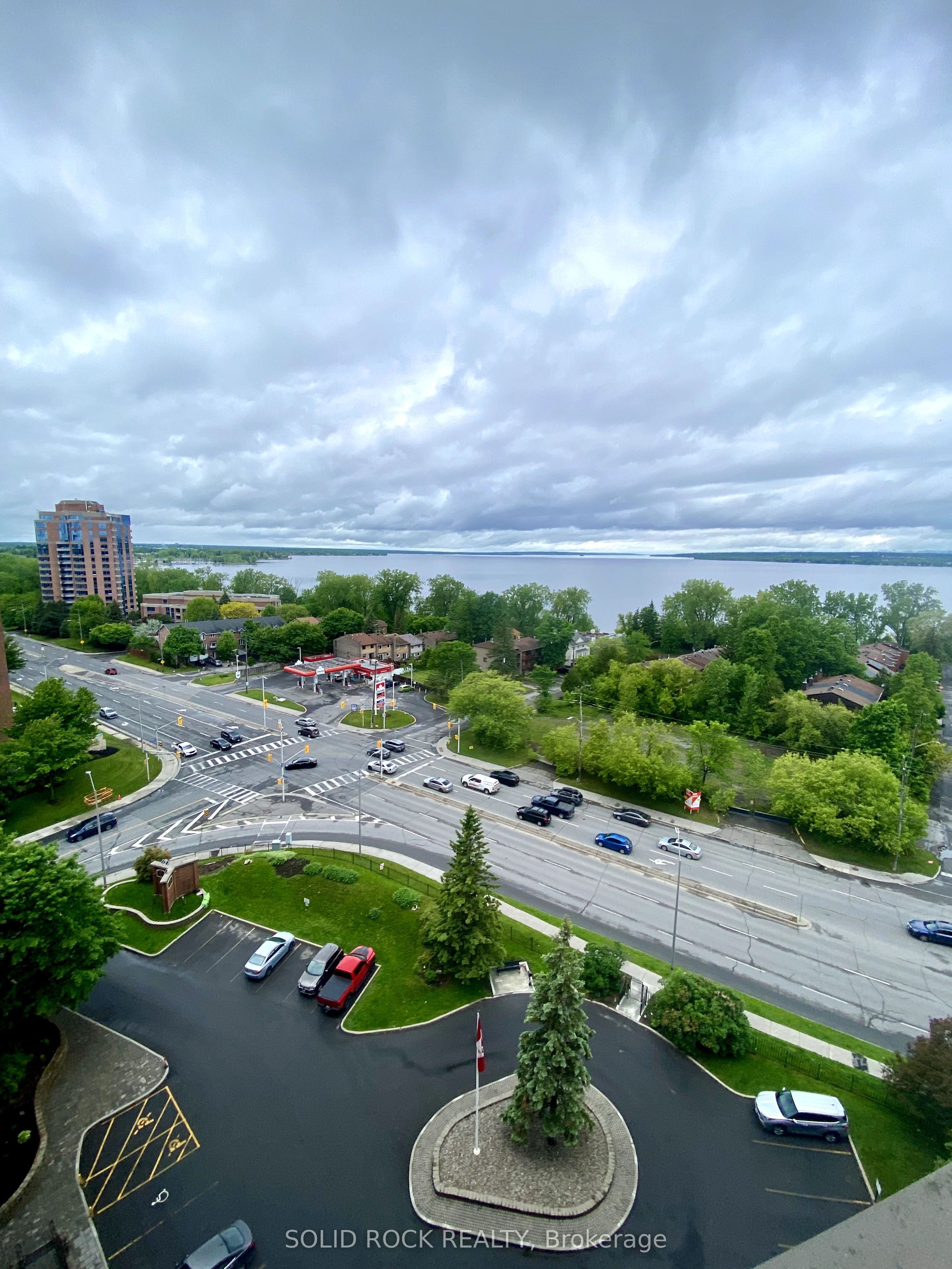 #902 - 3100 Carling Avenue Property Photo 29