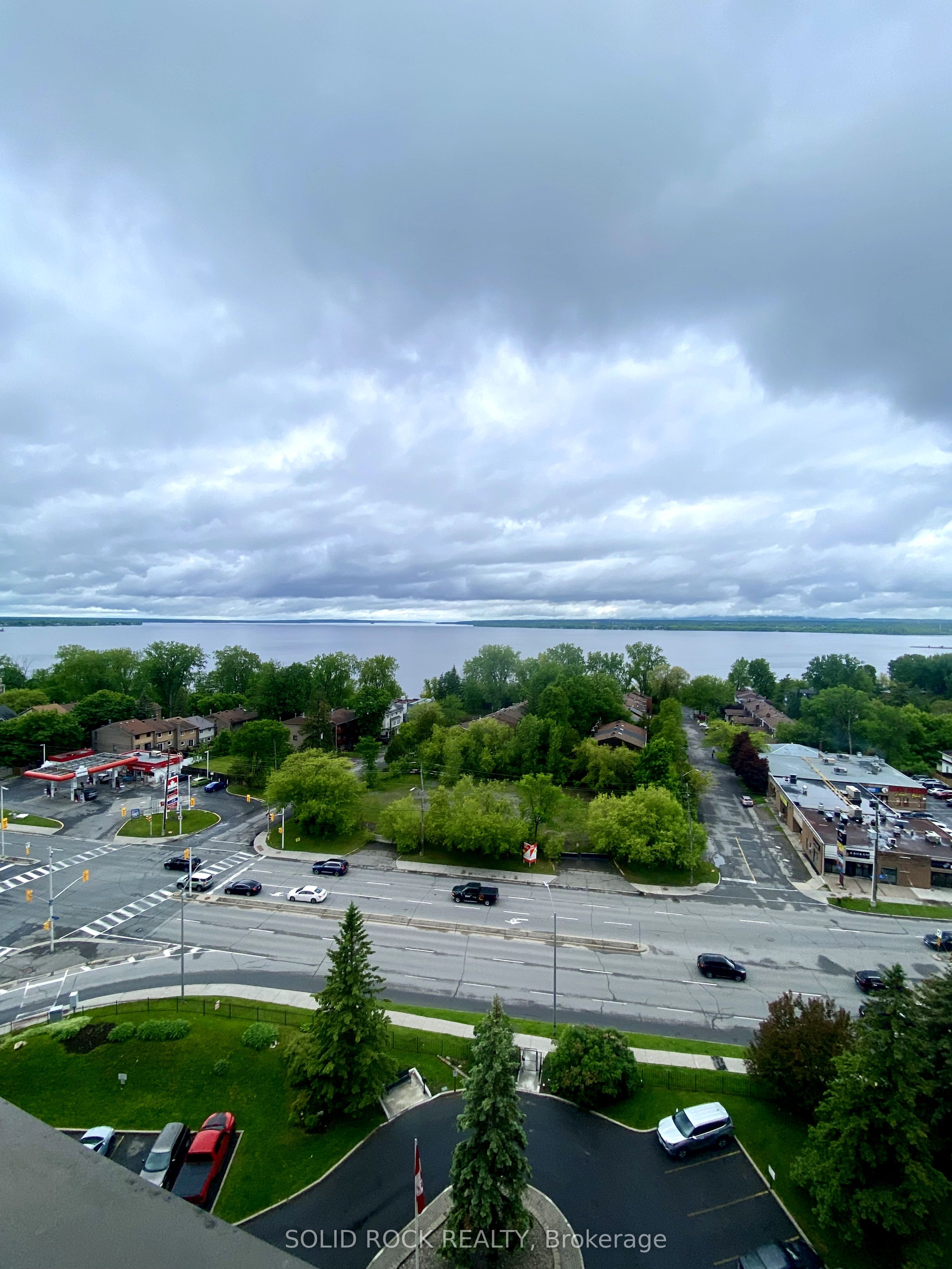 #902 - 3100 Carling Avenue Property Photo 31