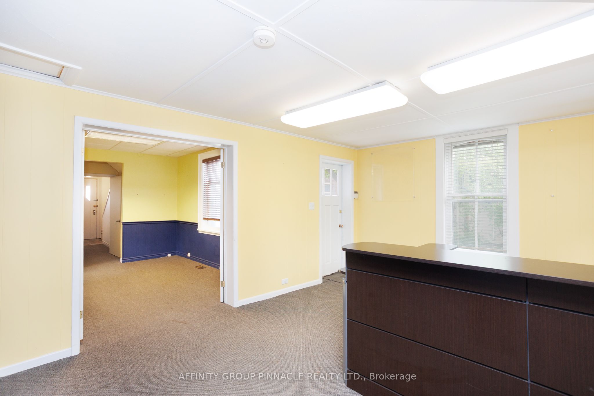 221 Kent Street Property Photo 11